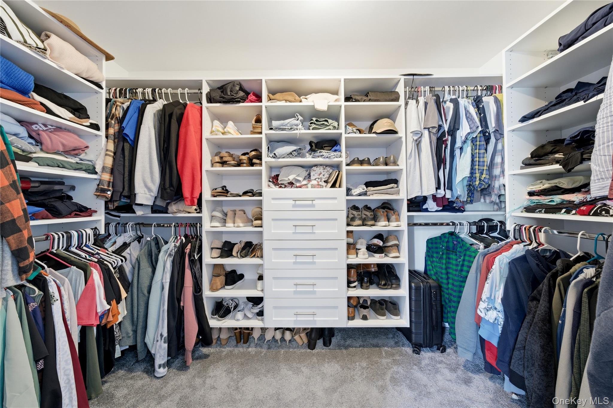 Single Family Oak  Suffolk County, NY 11772, MLS-982250-11