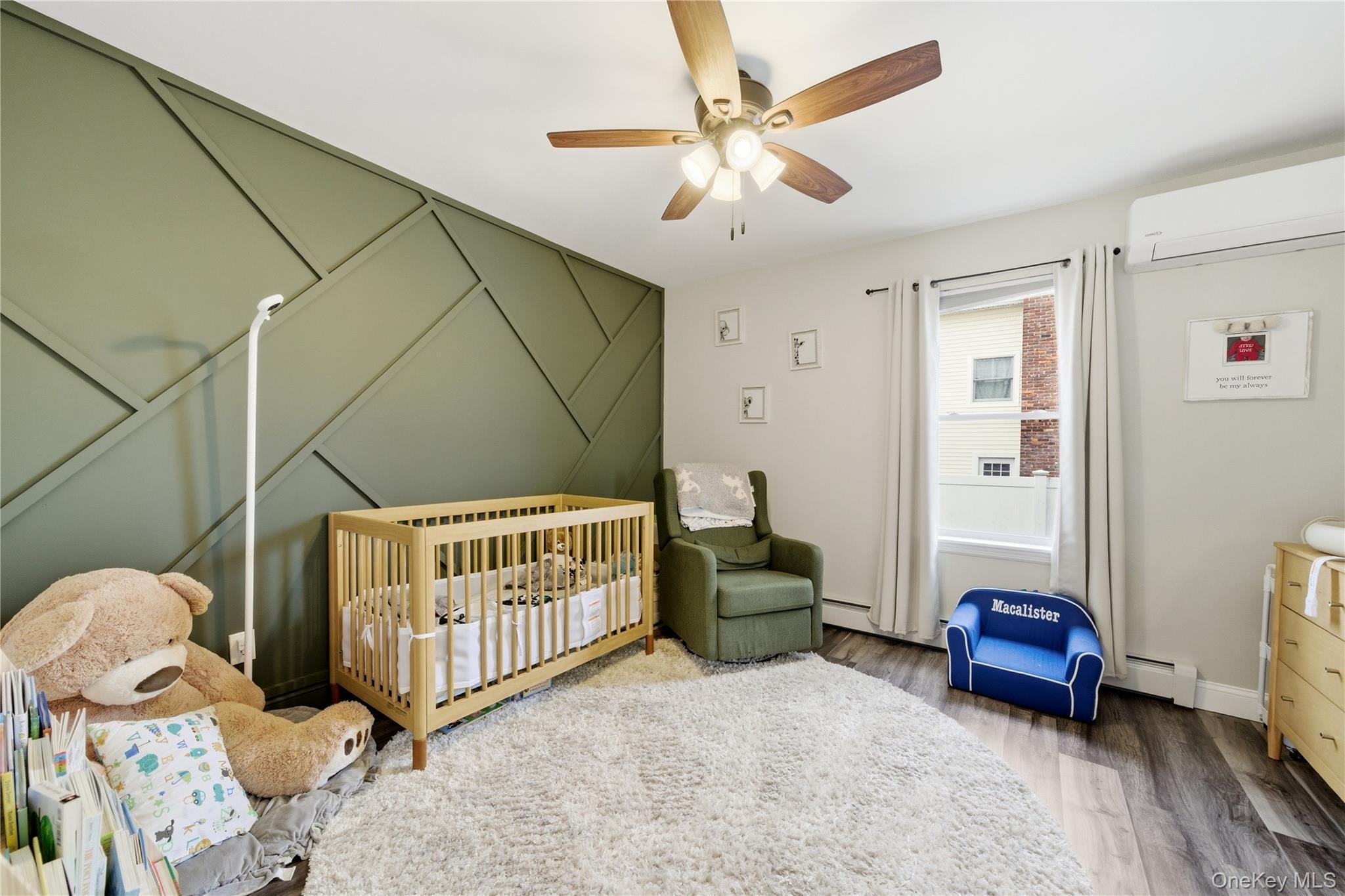 Single Family Oak  Suffolk County, NY 11772, MLS-982250-12