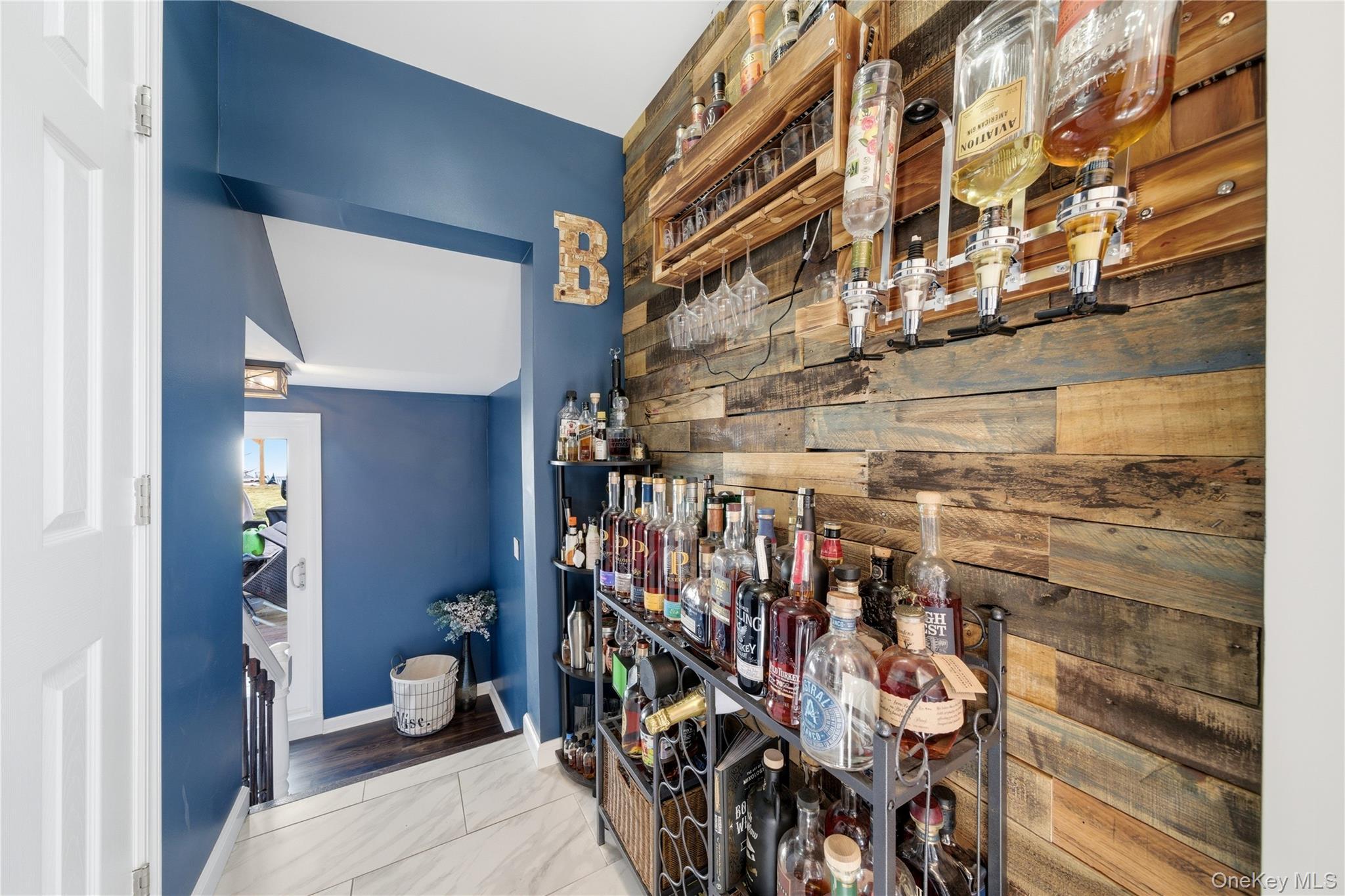 Single Family Oak  Suffolk County, NY 11772, MLS-982250-15