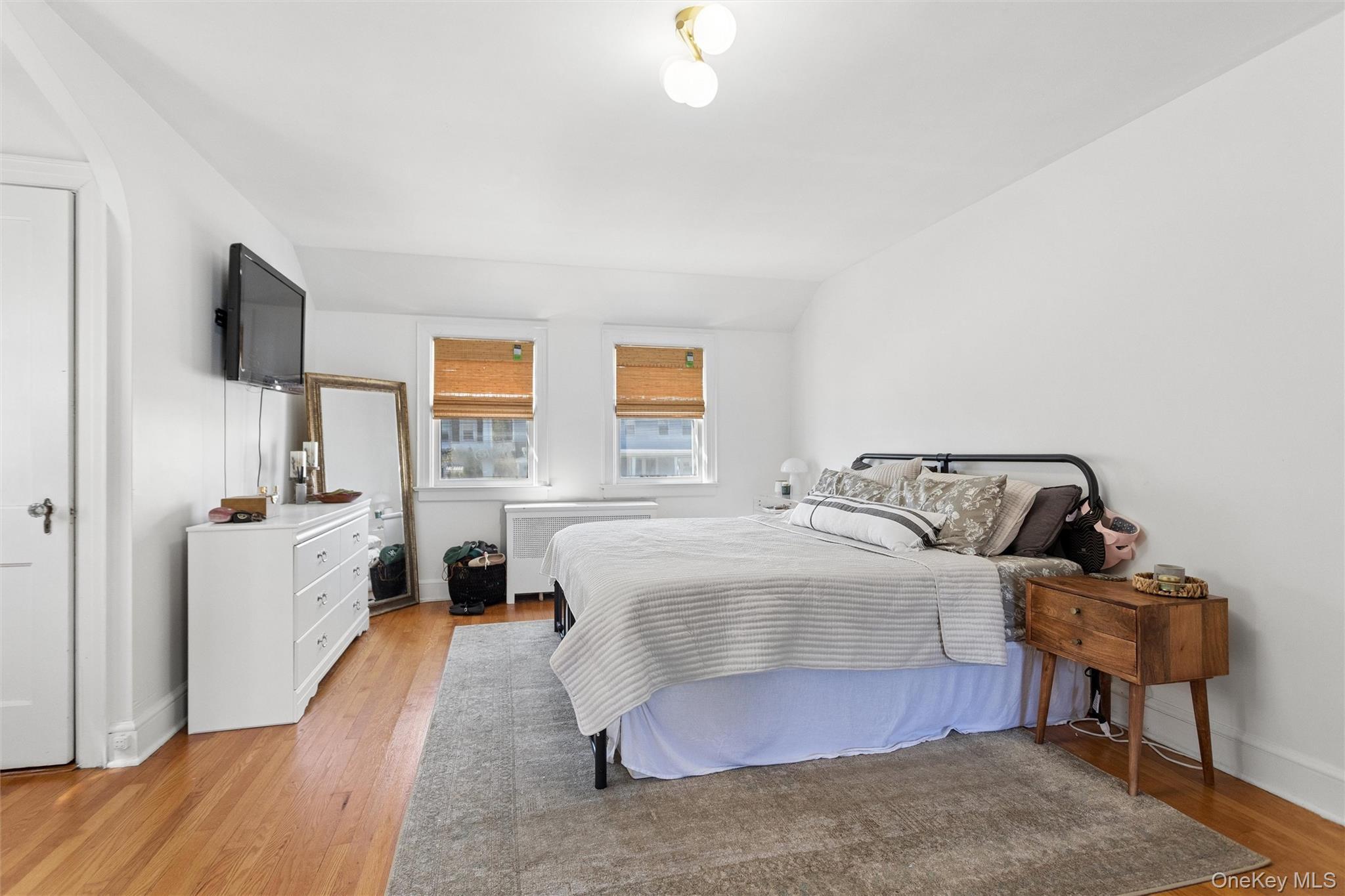 Single Family Regent  Westchester County, NY 10573, MLS-982253-22