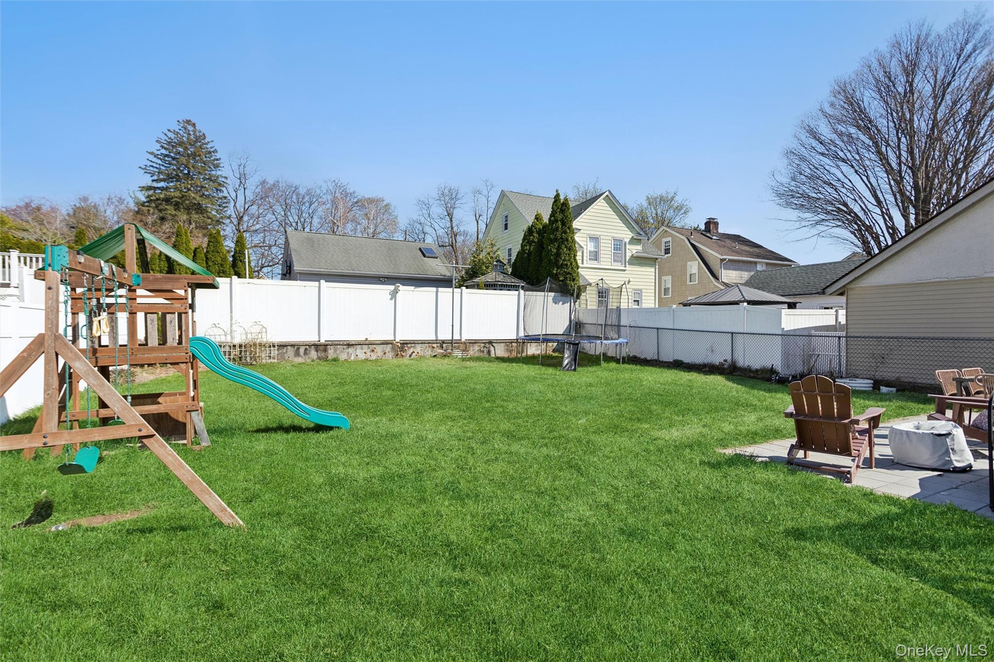Single Family Regent  Westchester County, NY 10573, MLS-982253-27
