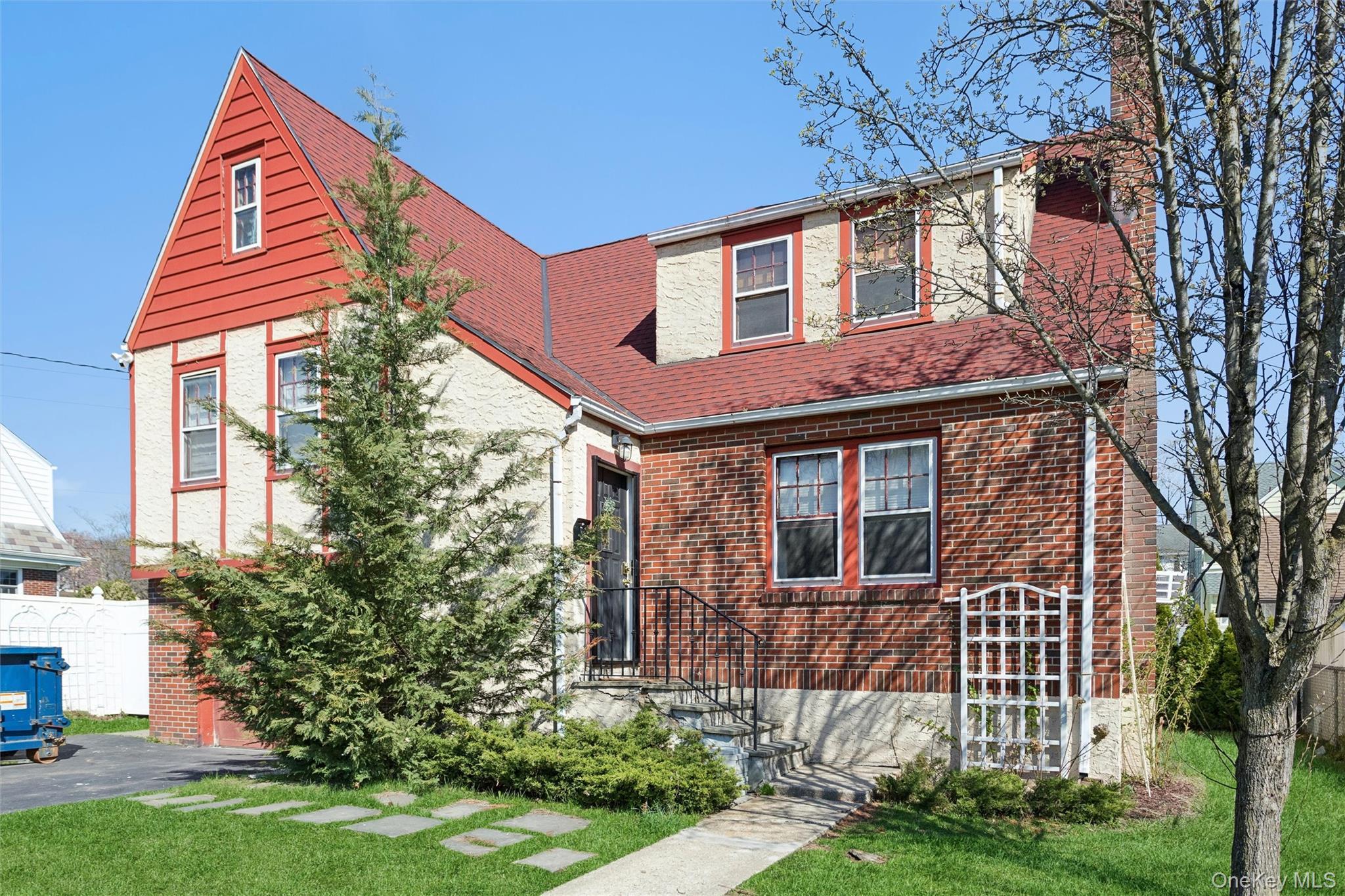 Single Family Regent  Westchester County, NY 10573, MLS-982253-3