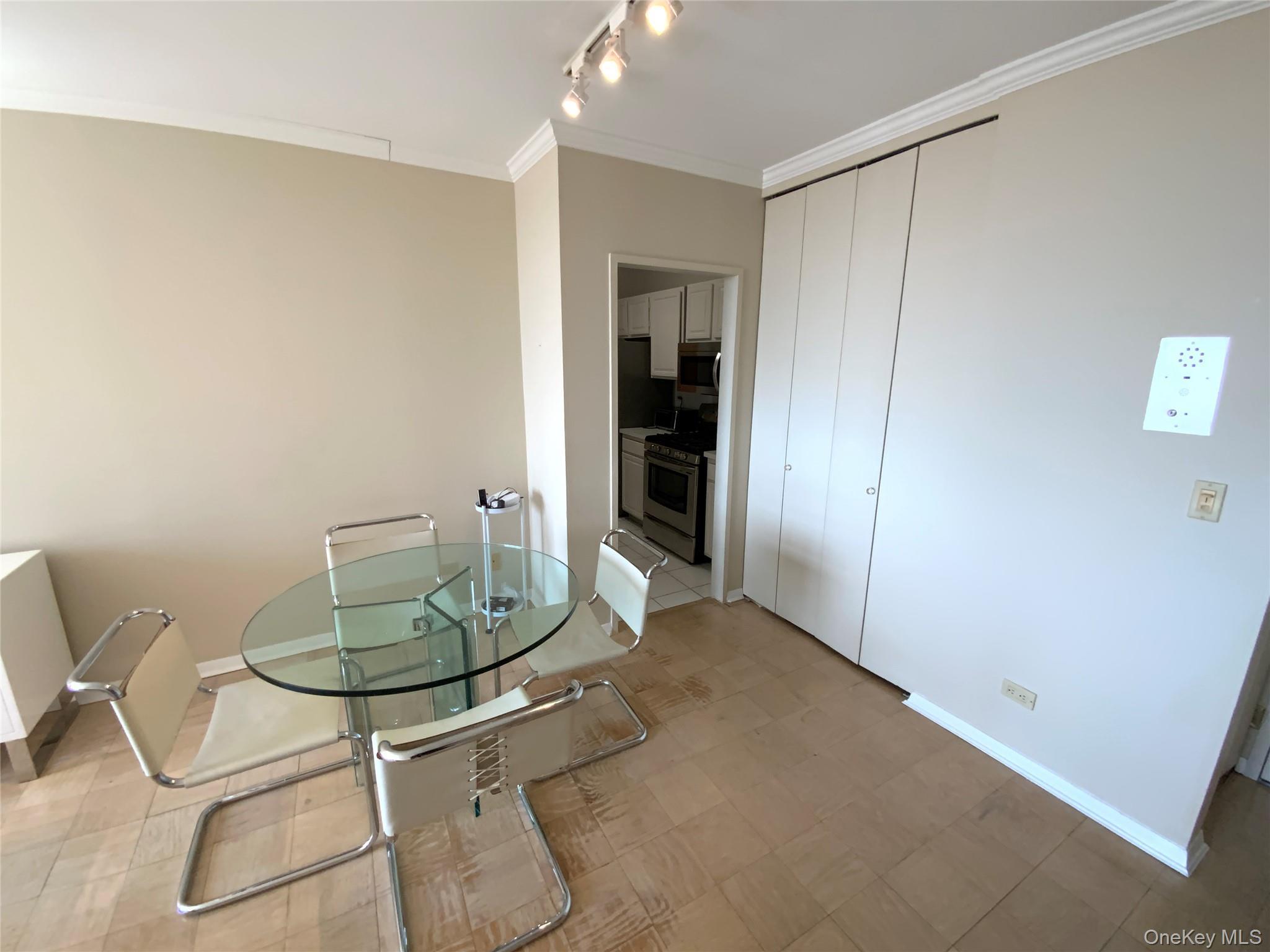 Coop Grand Central  Queens, NY 11005, MLS-982265-6