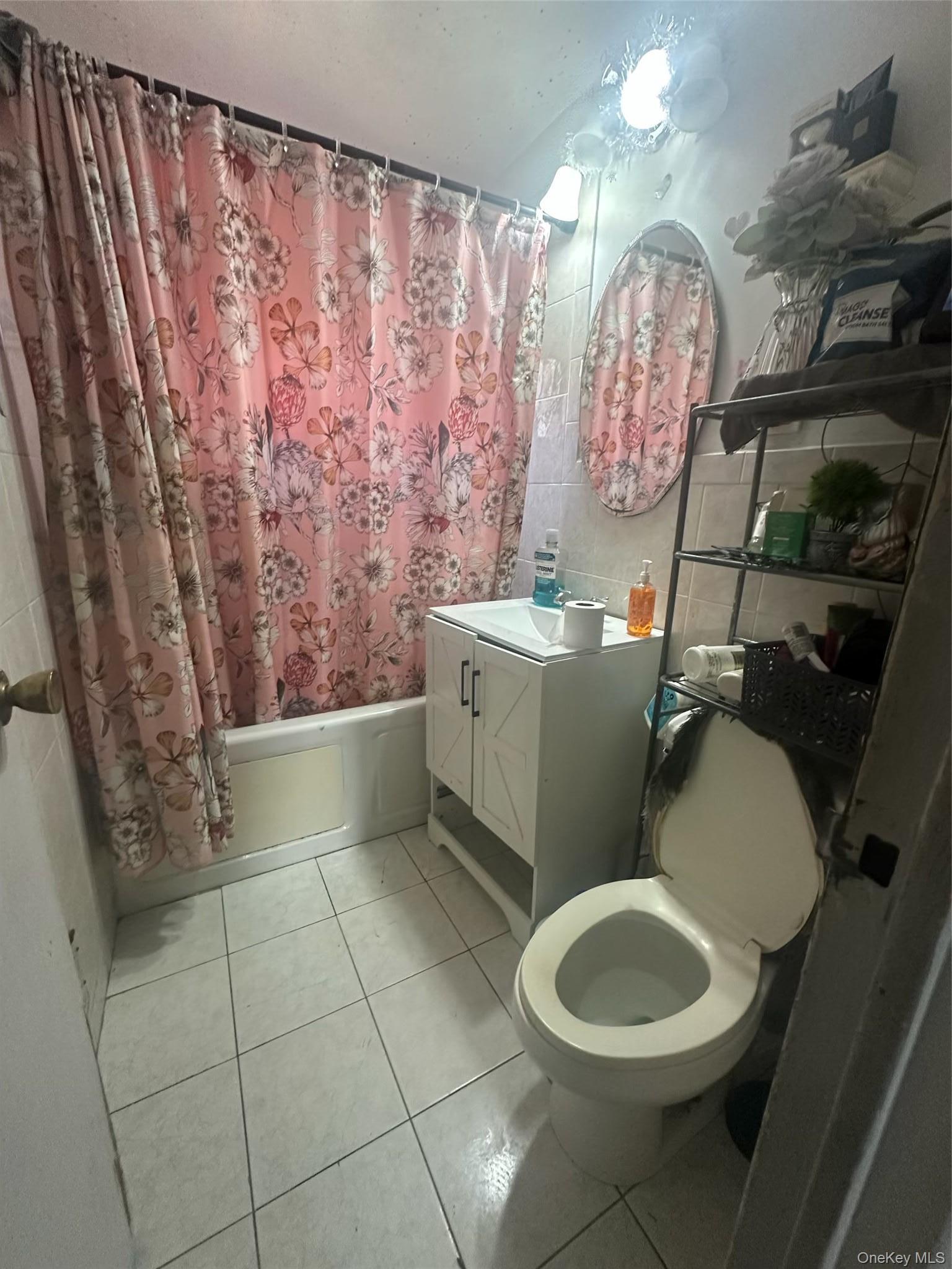 Single Family Stratford  Bronx, NY 10472, MLS-982278-10