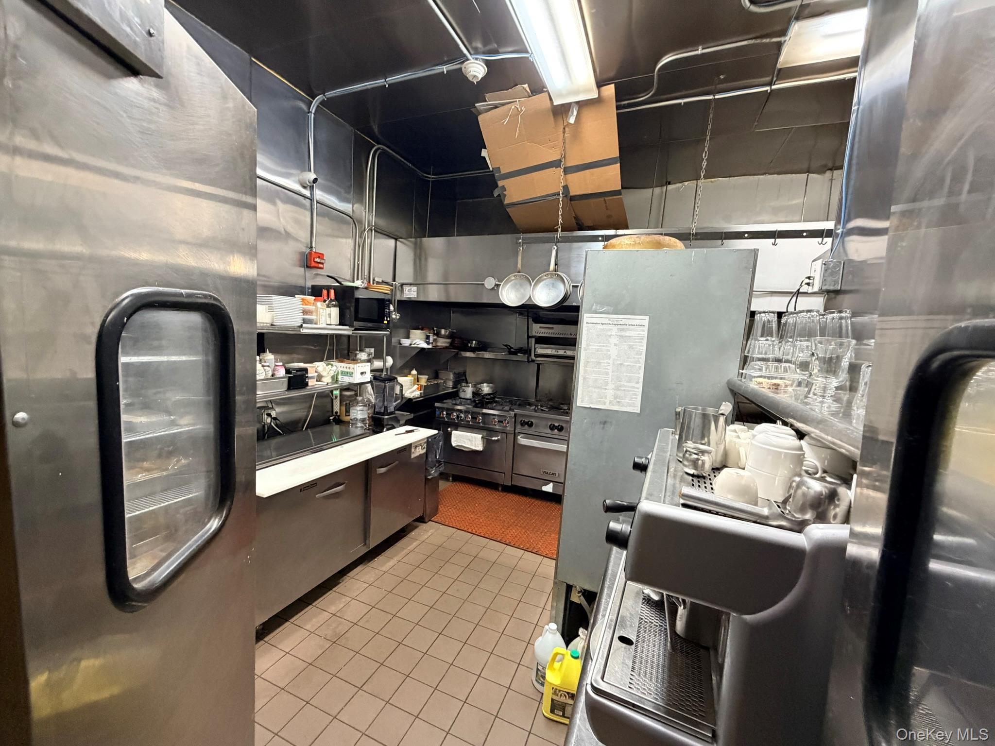 Commercial Sale N Park Avenue Nassau County, NY 11570, MLS-982283-16