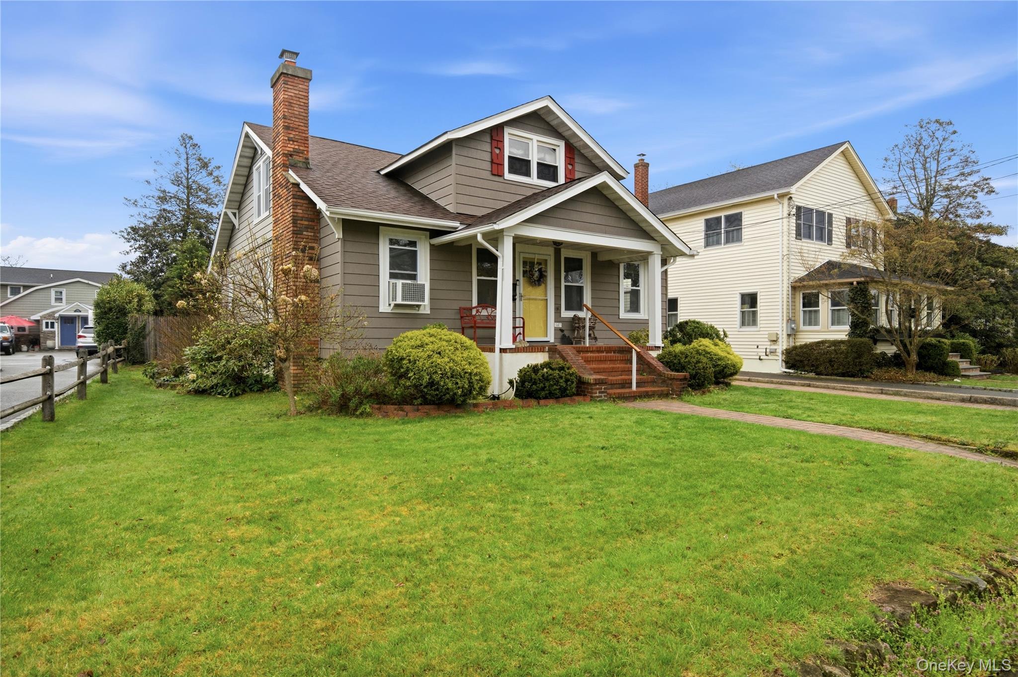 Single Family Church  Suffolk County, NY 11751, MLS-982285-3
