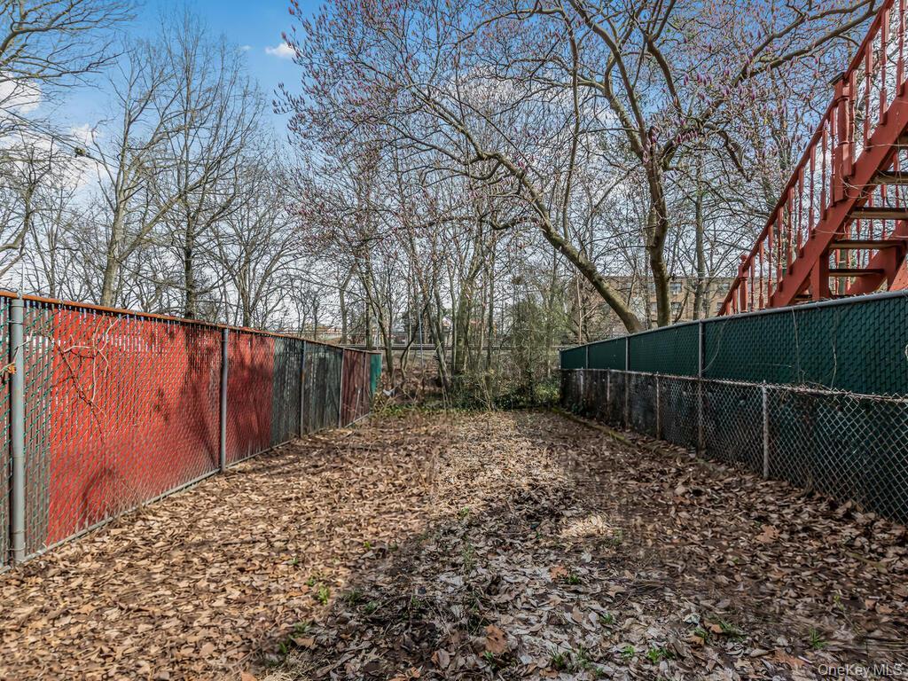 Single Family Stedman  Bronx, NY 10469, MLS-982290-14