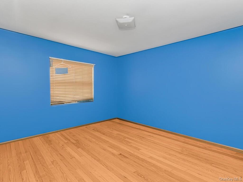 Single Family Stedman  Bronx, NY 10469, MLS-982290-6