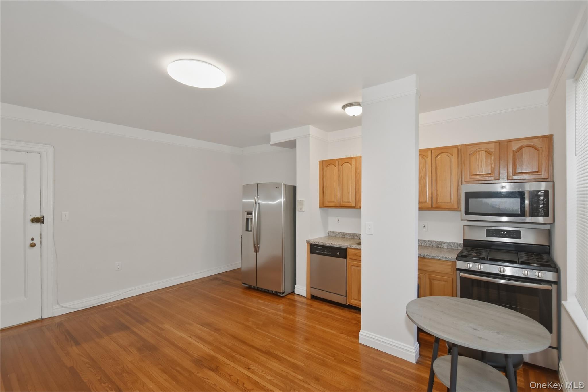 Coop Gramatan  Westchester County, NY 10552, MLS-982303-5