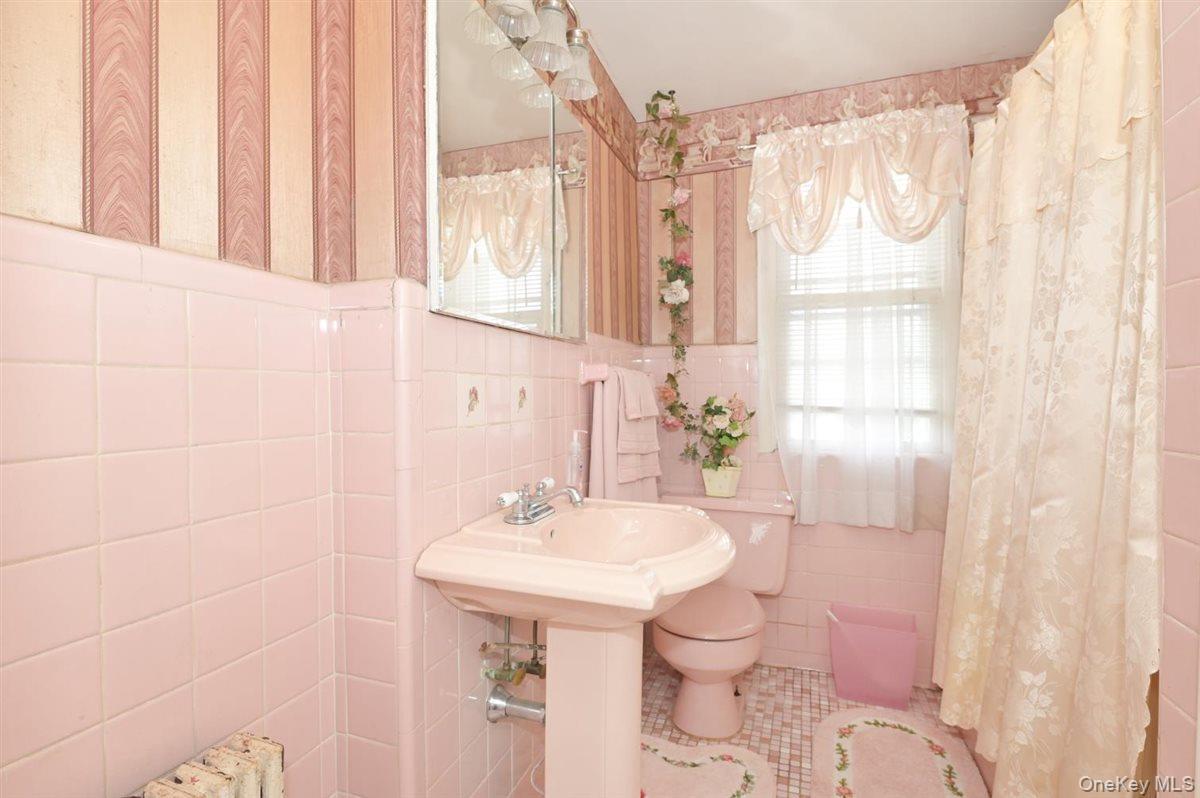Single Family 62nd Queens, NY 11379, MLS-982305-15