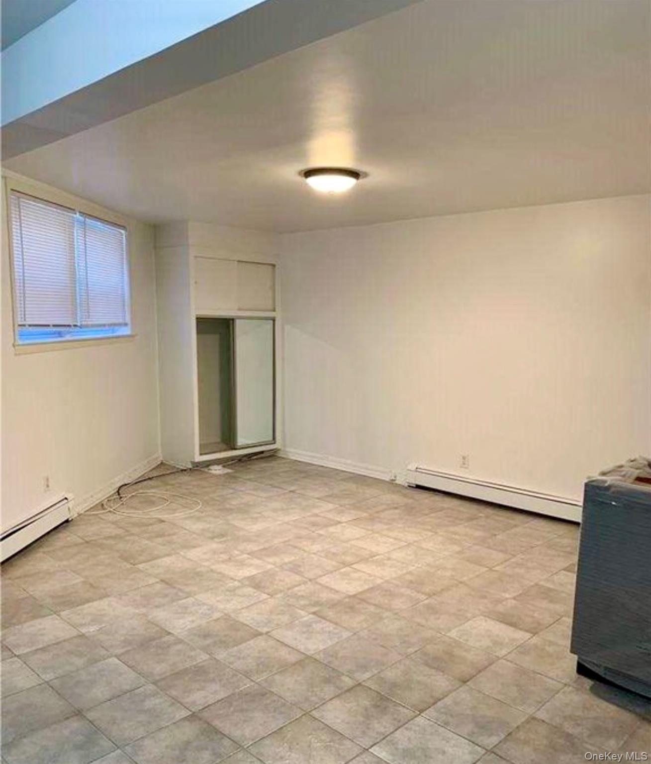 Single Family 20th Avenue  Queens, NY 11357, MLS-982307-15
