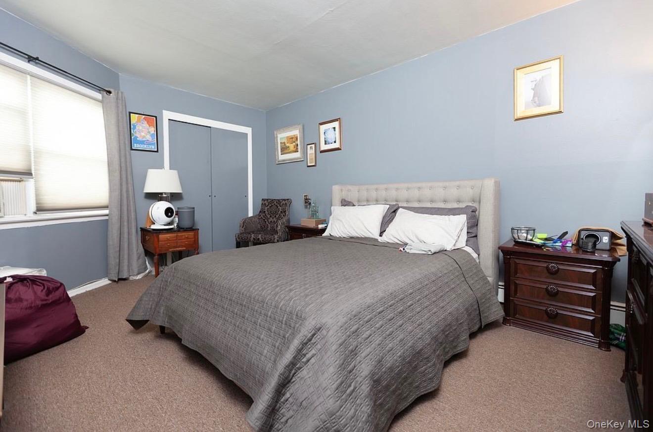 Single Family 20th Avenue  Queens, NY 11357, MLS-982307-8