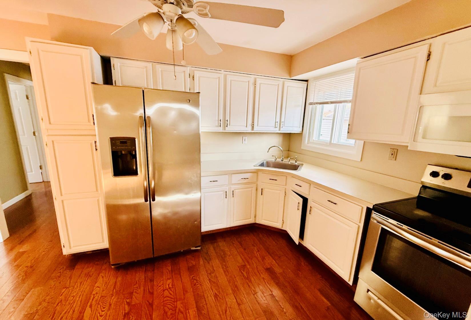 Single Family Johnson Avenue  Suffolk County, NY 11779, MLS-982313-30