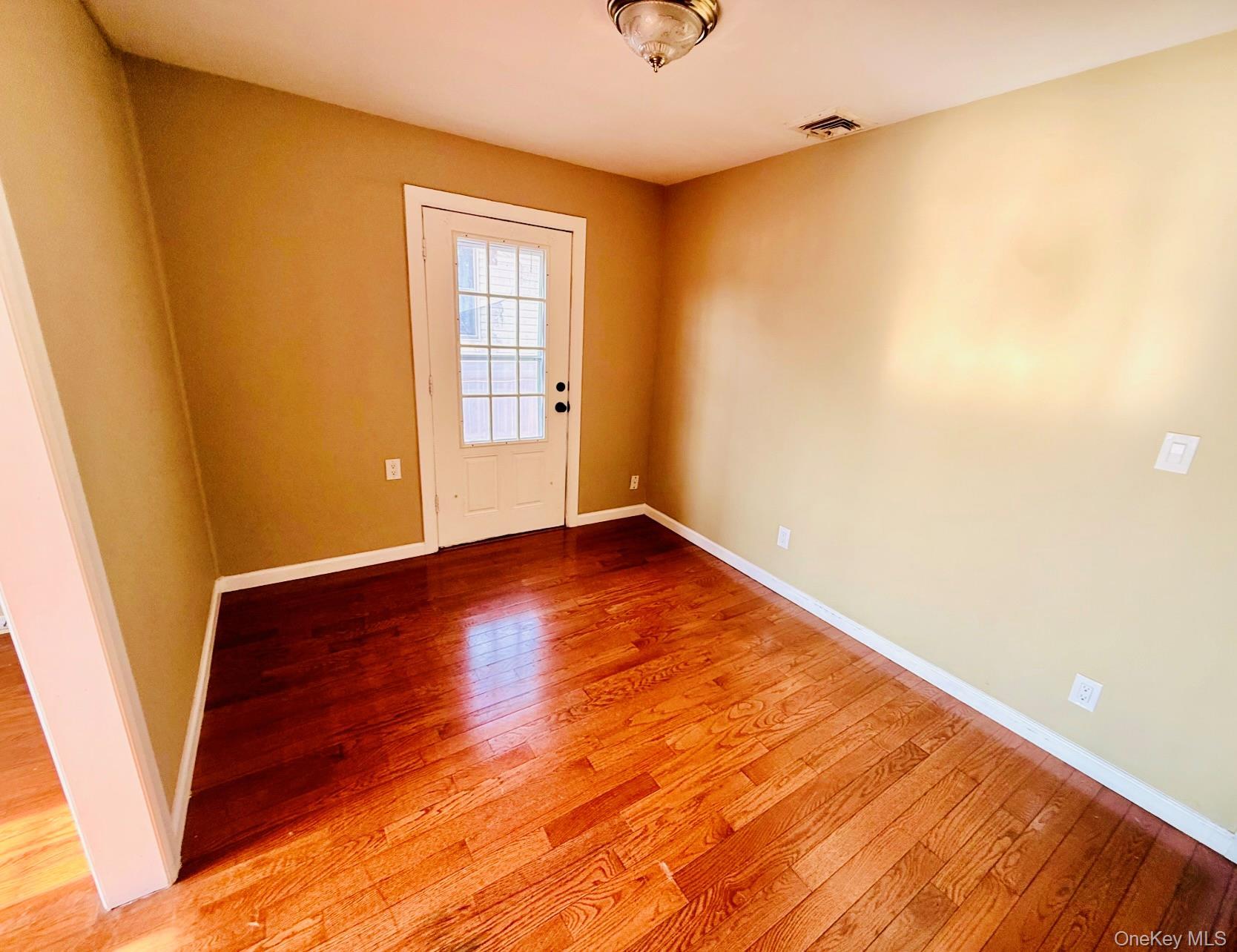 Single Family Johnson Avenue  Suffolk County, NY 11779, MLS-982313-33