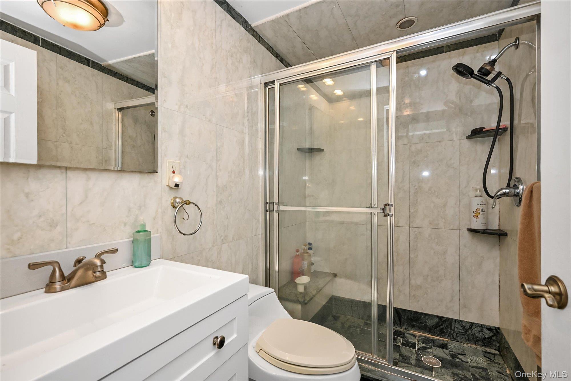 Single Family Booth Memorial Queens, NY 11365, MLS-982317-13