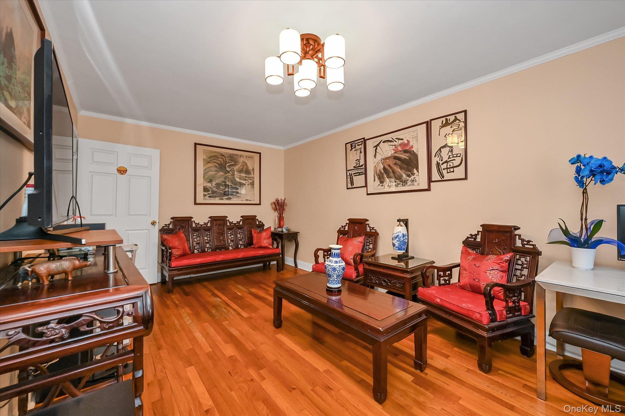 Single Family Booth Memorial Queens, NY 11365, MLS-982317-3