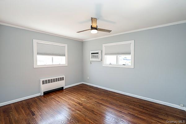 Single Family Hicksville  Nassau County, NY 11758, MLS-982332-15