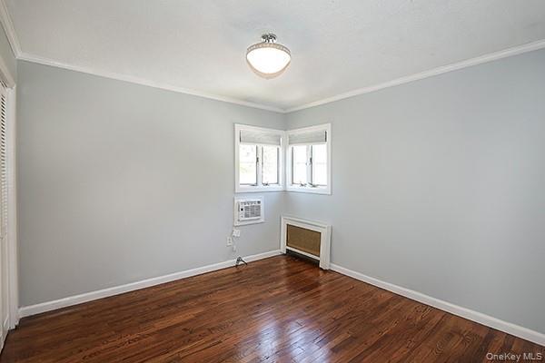 Single Family Hicksville  Nassau County, NY 11758, MLS-982332-16