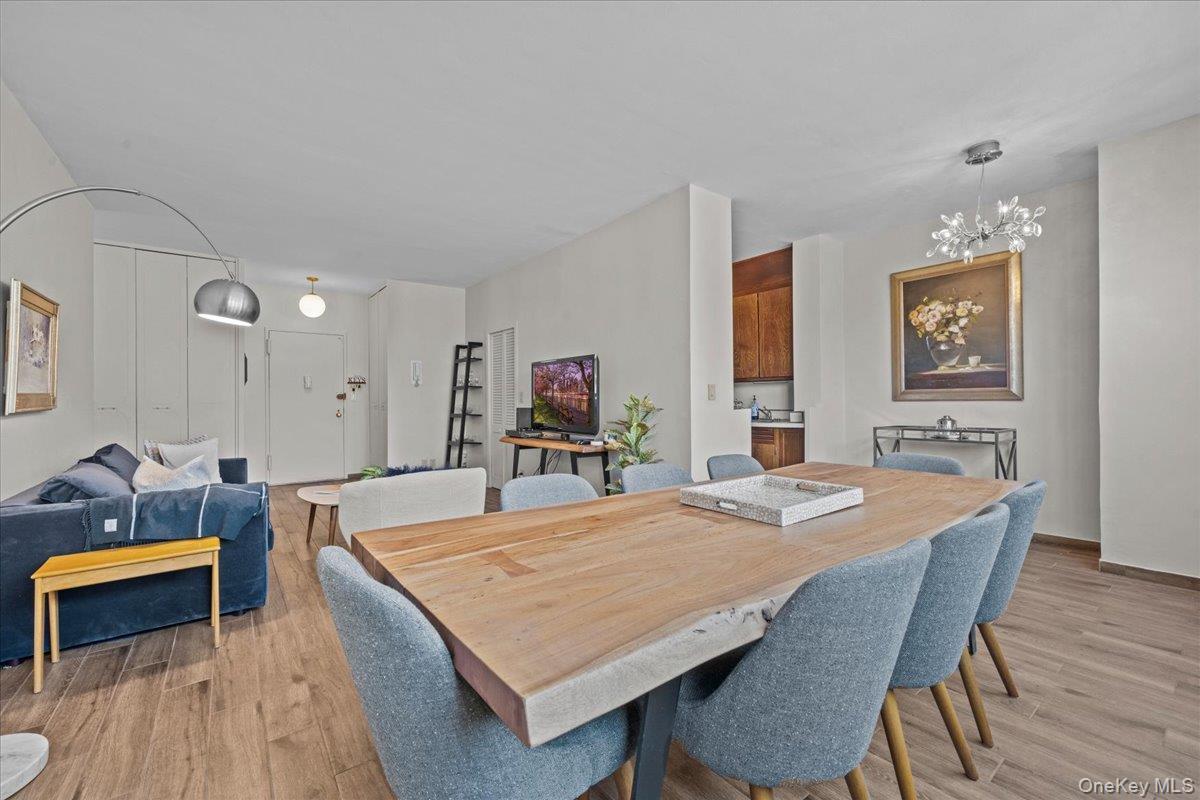 Coop Kappock  Bronx, NY 10463, MLS-982339-3