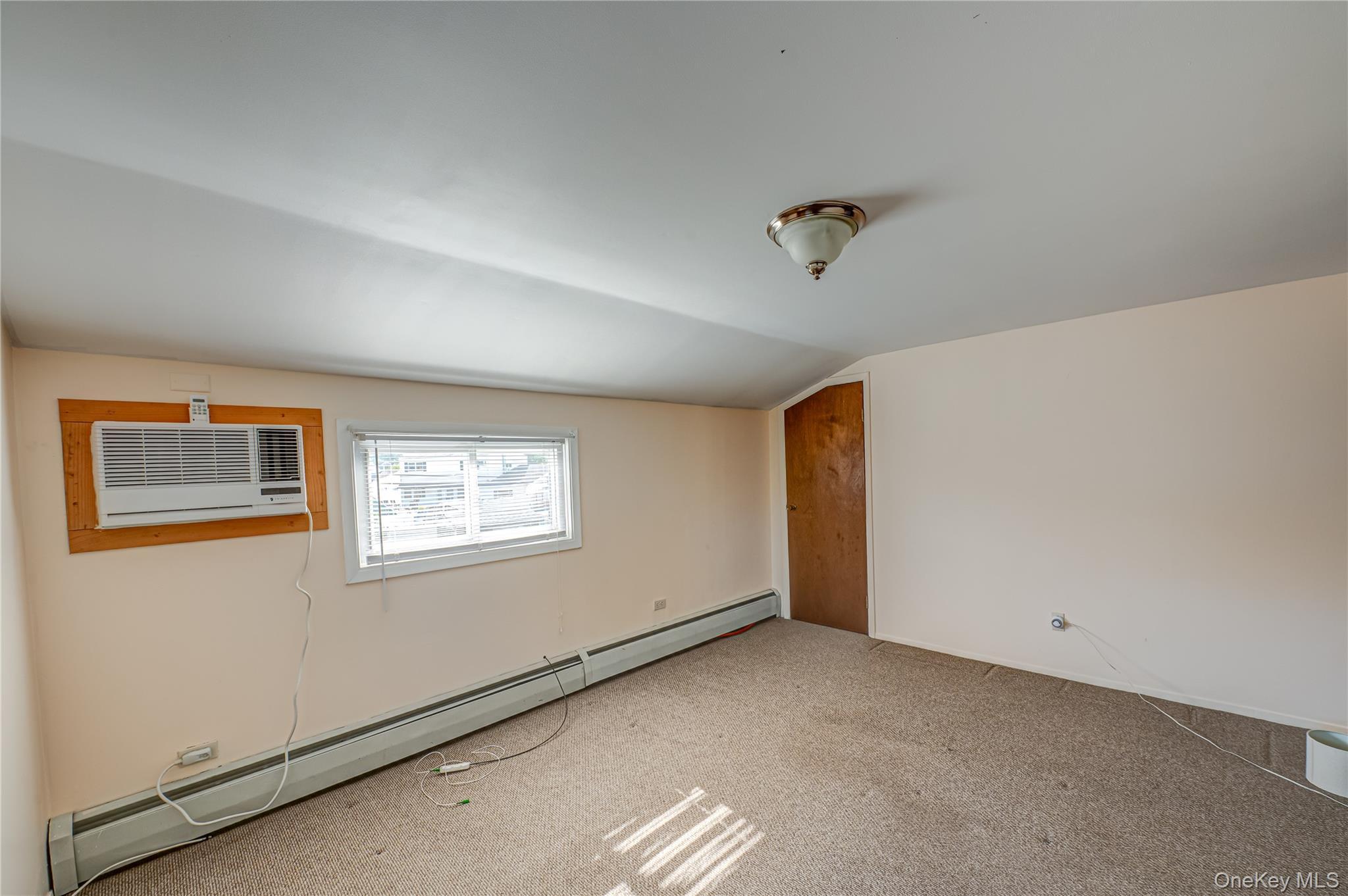 Single Family Division  Nassau County, NY 11801, MLS-982349-21