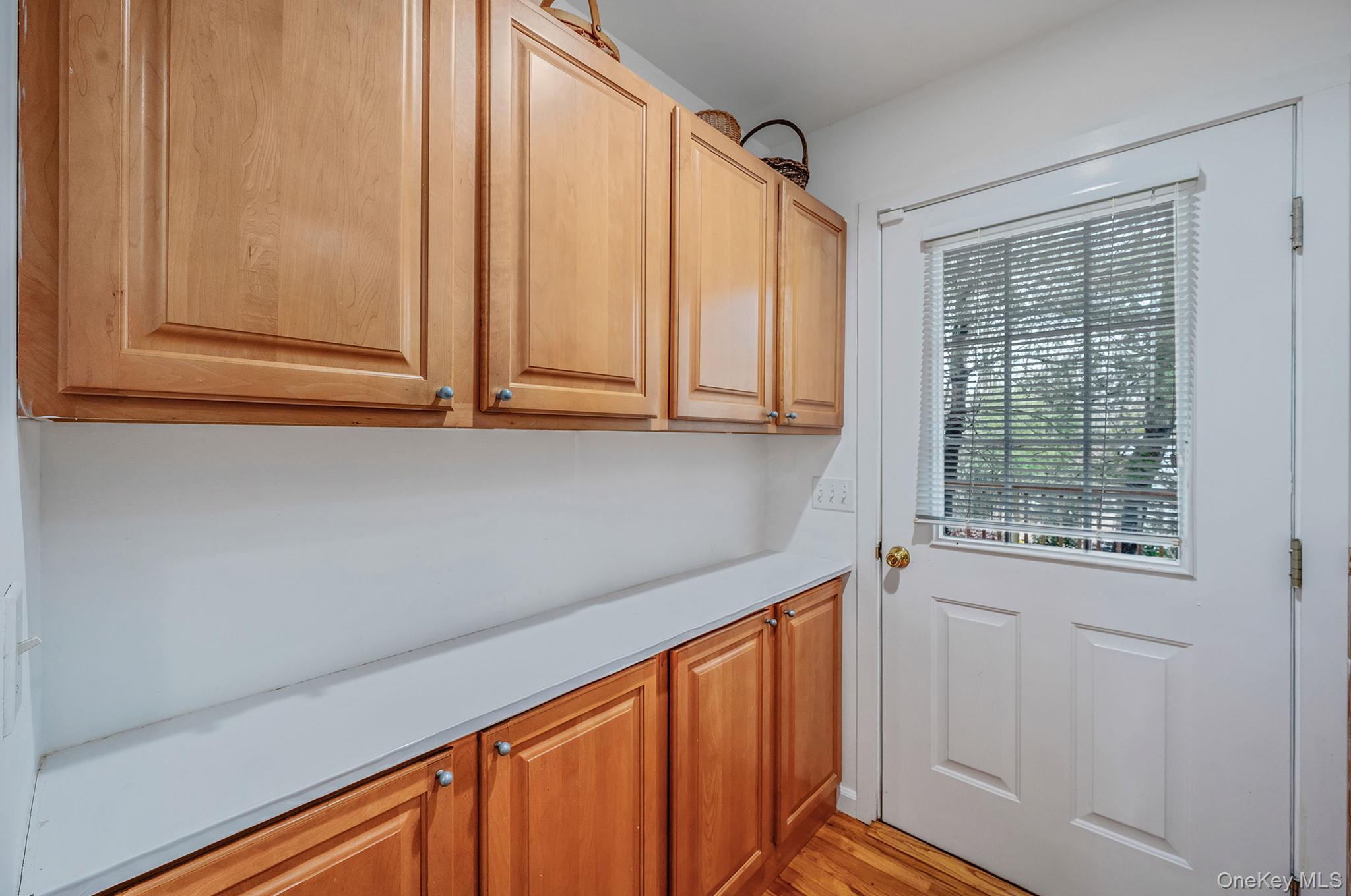 Single Family Springy Banks Road  Suffolk County, NY 11937, MLS-982358-36