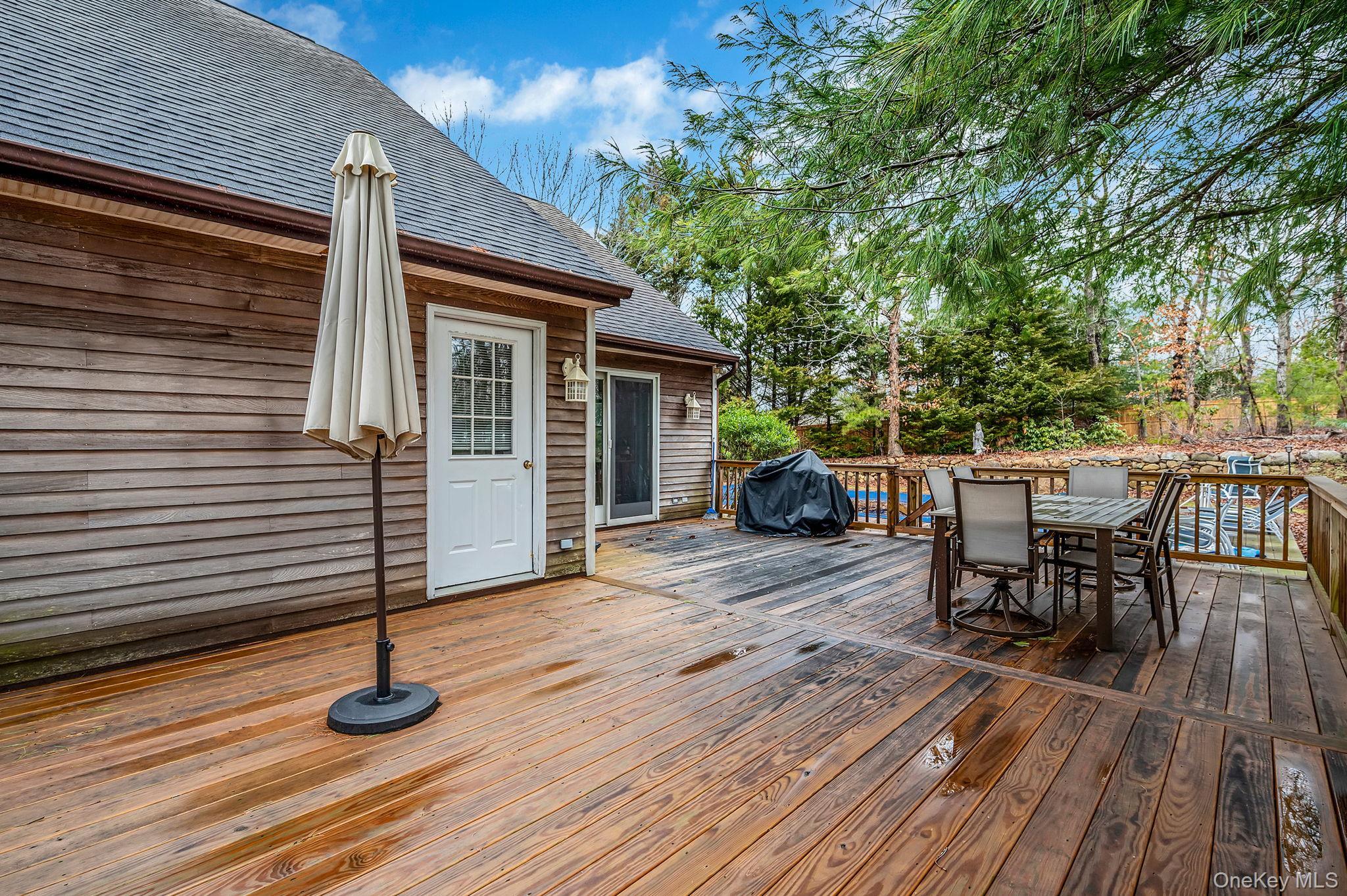 Single Family Springy Banks Road  Suffolk County, NY 11937, MLS-982358-9