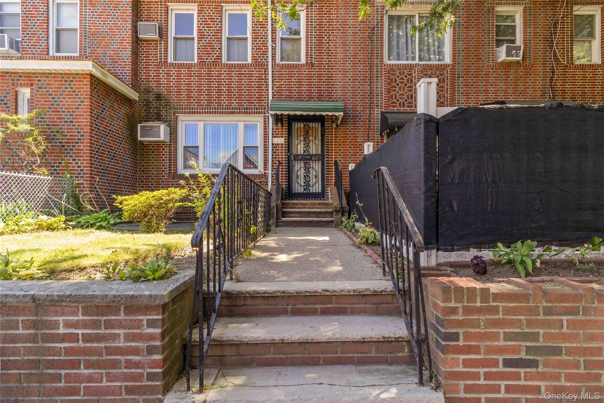 Single Family 25th  Queens, NY 11369, MLS-982394-2
