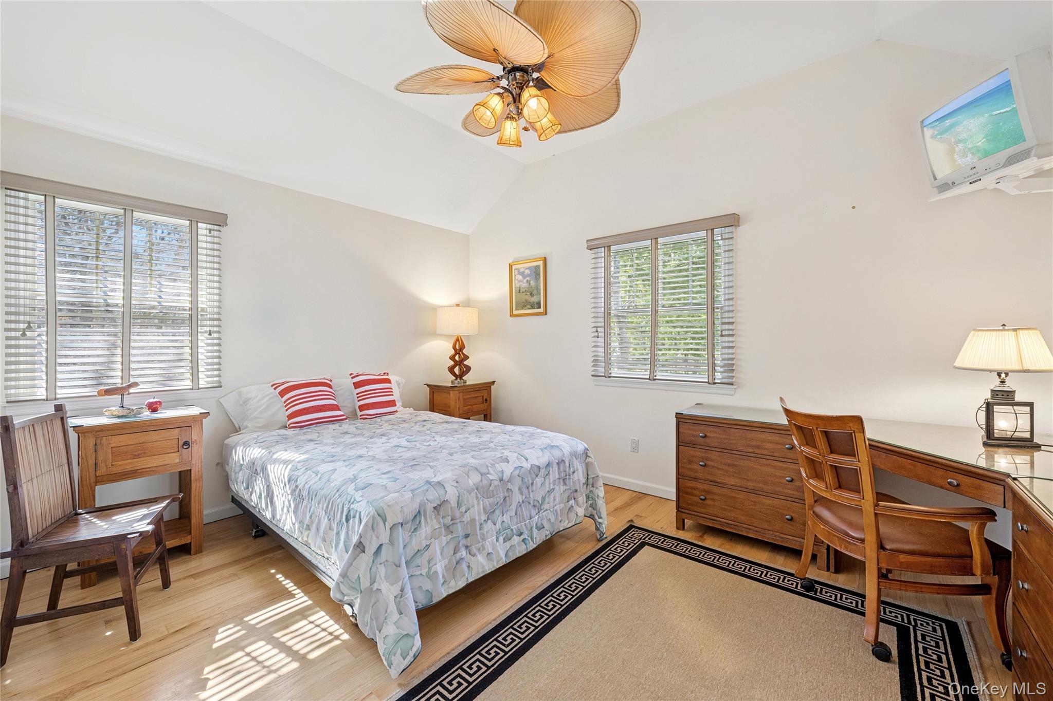 Single Family Northwest Suffolk County, NY 11962, MLS-982410-12