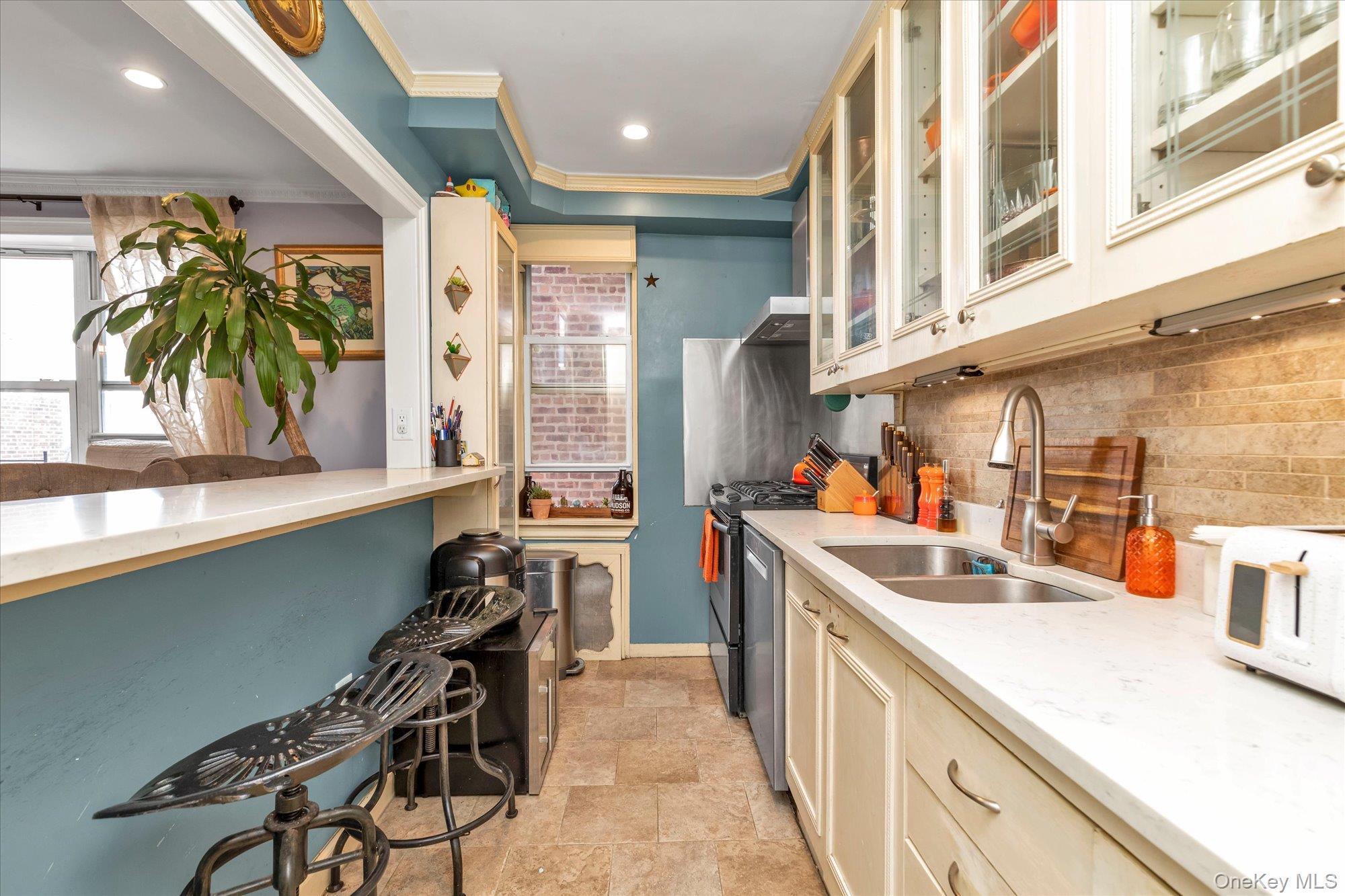 Coop 52nd  Queens, NY 11377, MLS-982423-8