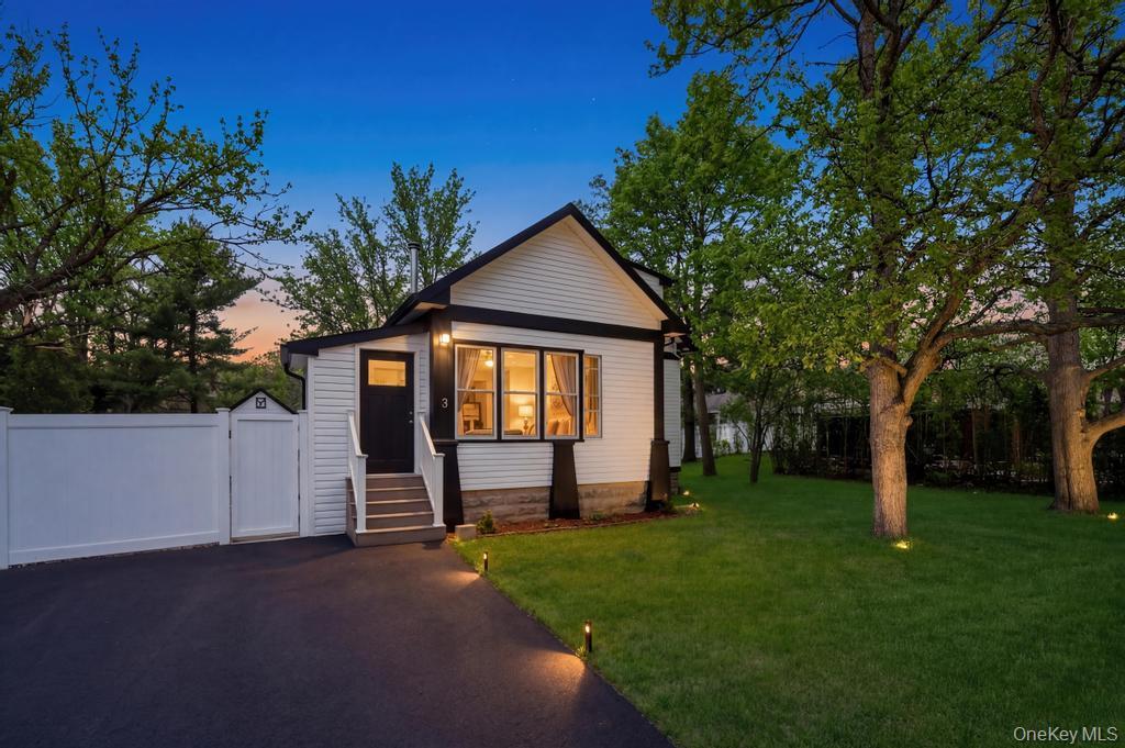 Single Family Adams  Suffolk County, NY 11722, MLS-982428-3