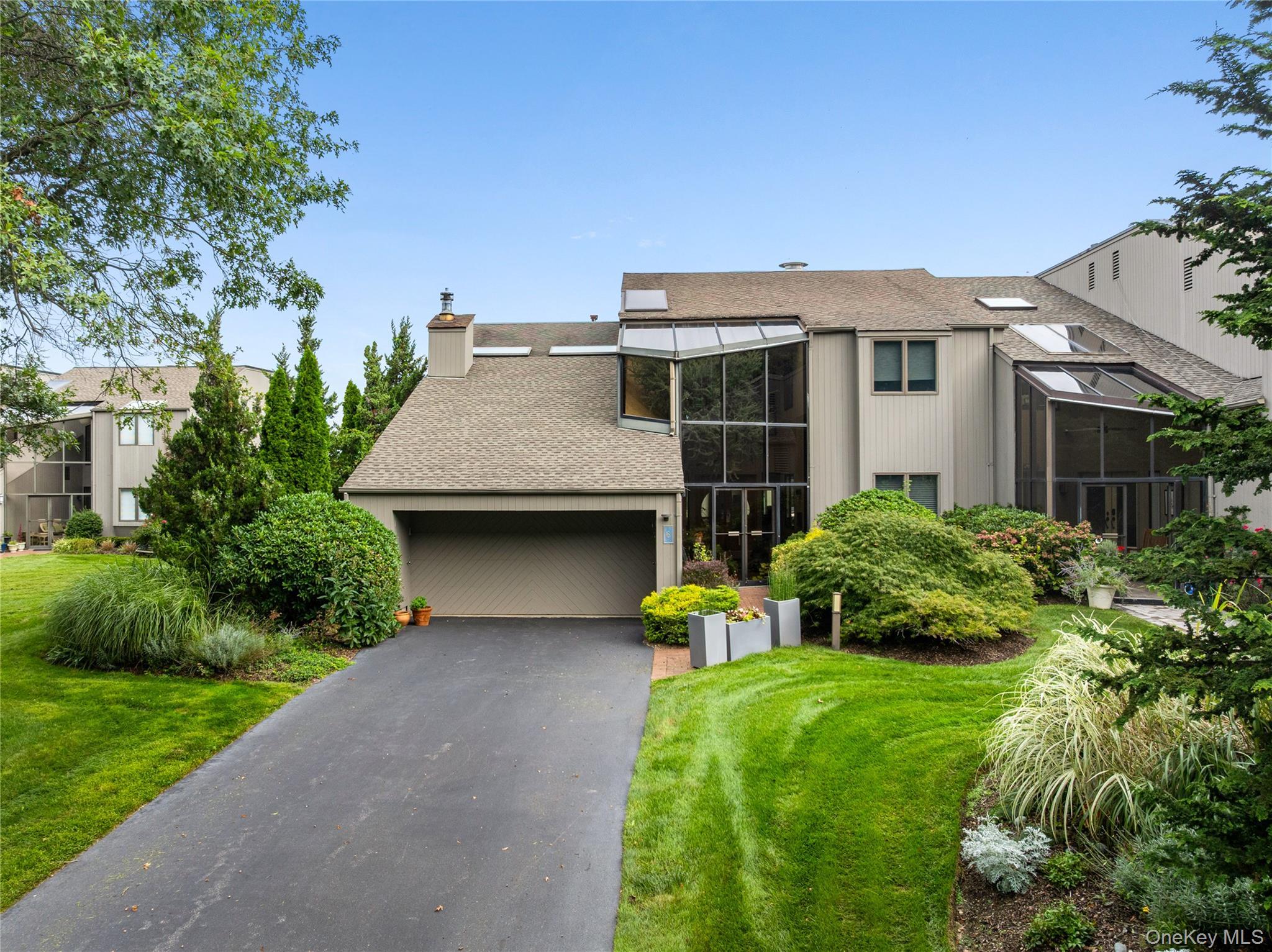 Single Family Lady Janes Way Suffolk County, NY 11768, MLS-982429-41