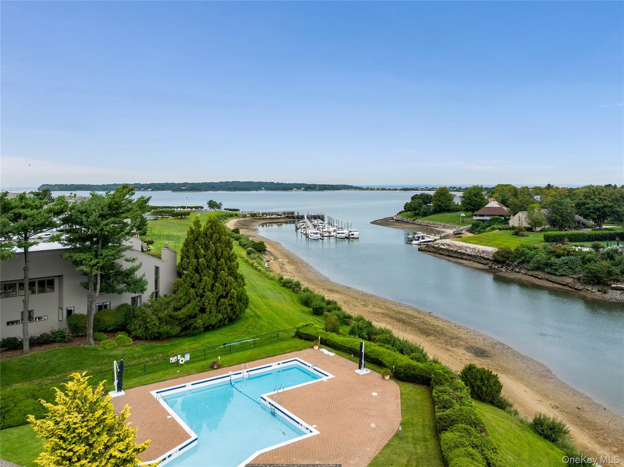 Single Family Lady Janes Way Suffolk County, NY 11768, MLS-982429-45