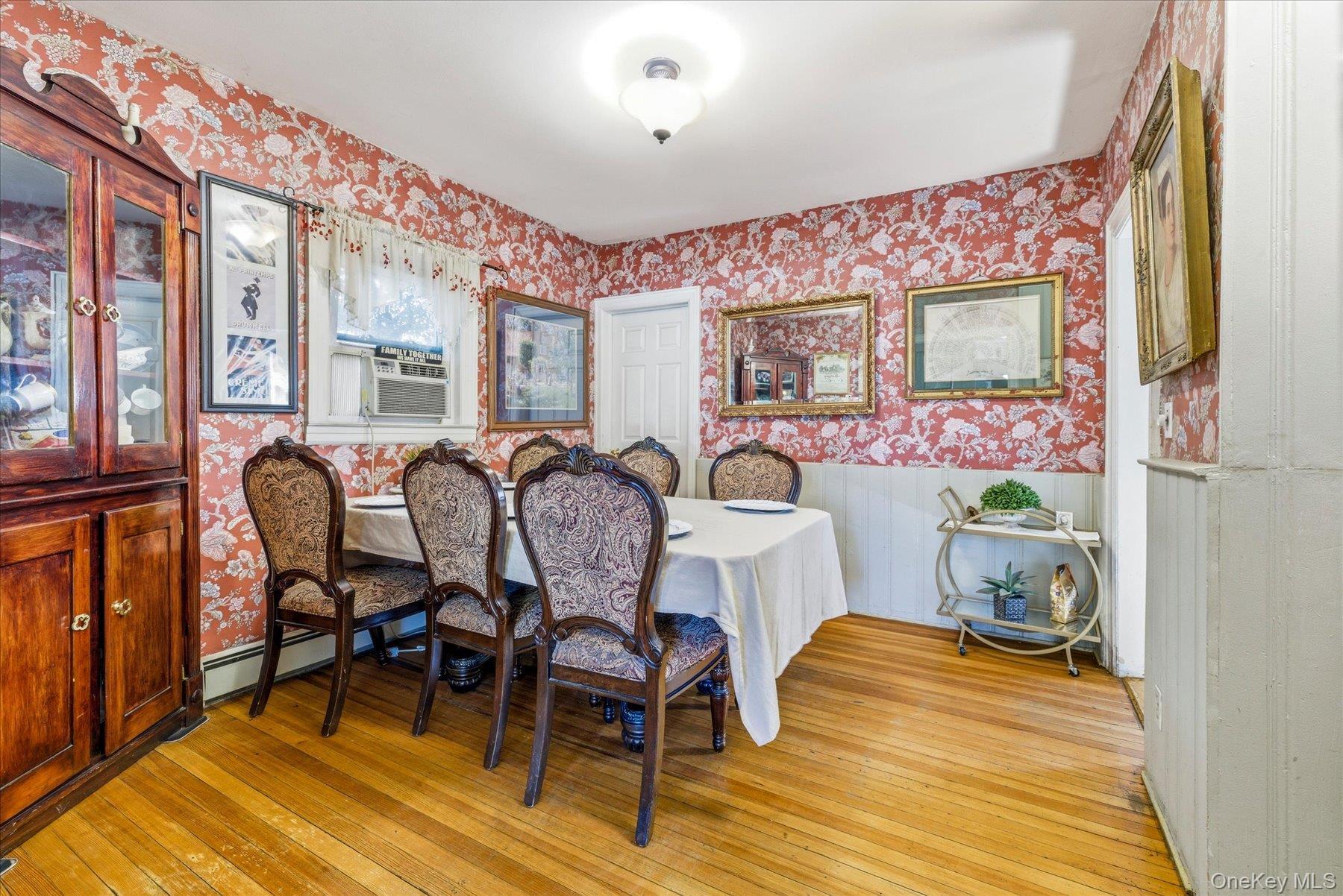 Single Family Alice  Nassau County, NY 11518, MLS-982430-8