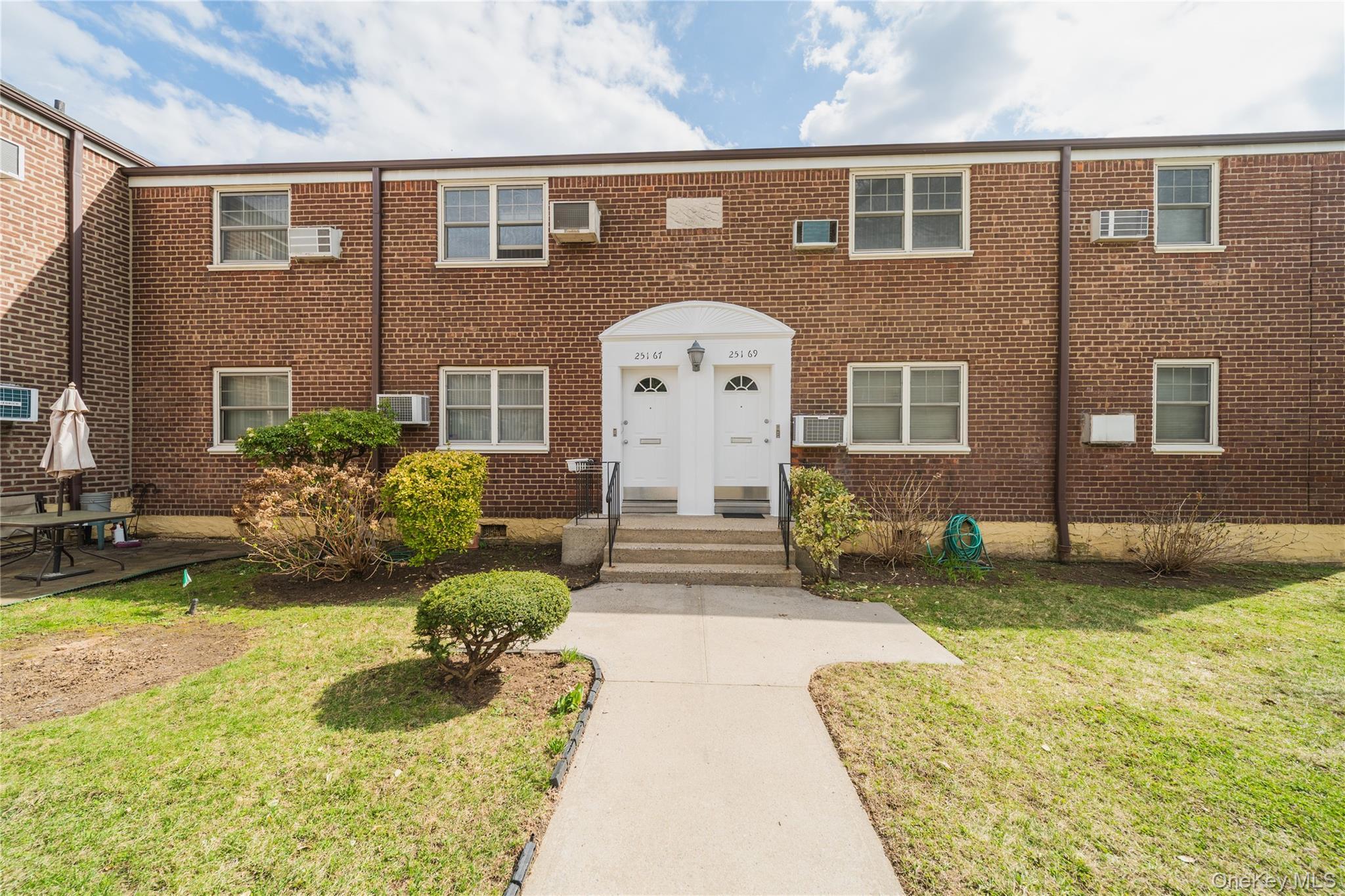 Coop 61st  Queens, NY 11362, MLS-982433-2