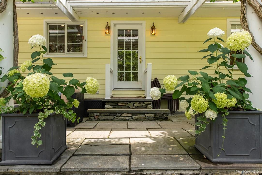 Single Family Mabbettsville  Dutchess County, NY 12545, MLS-982435-22