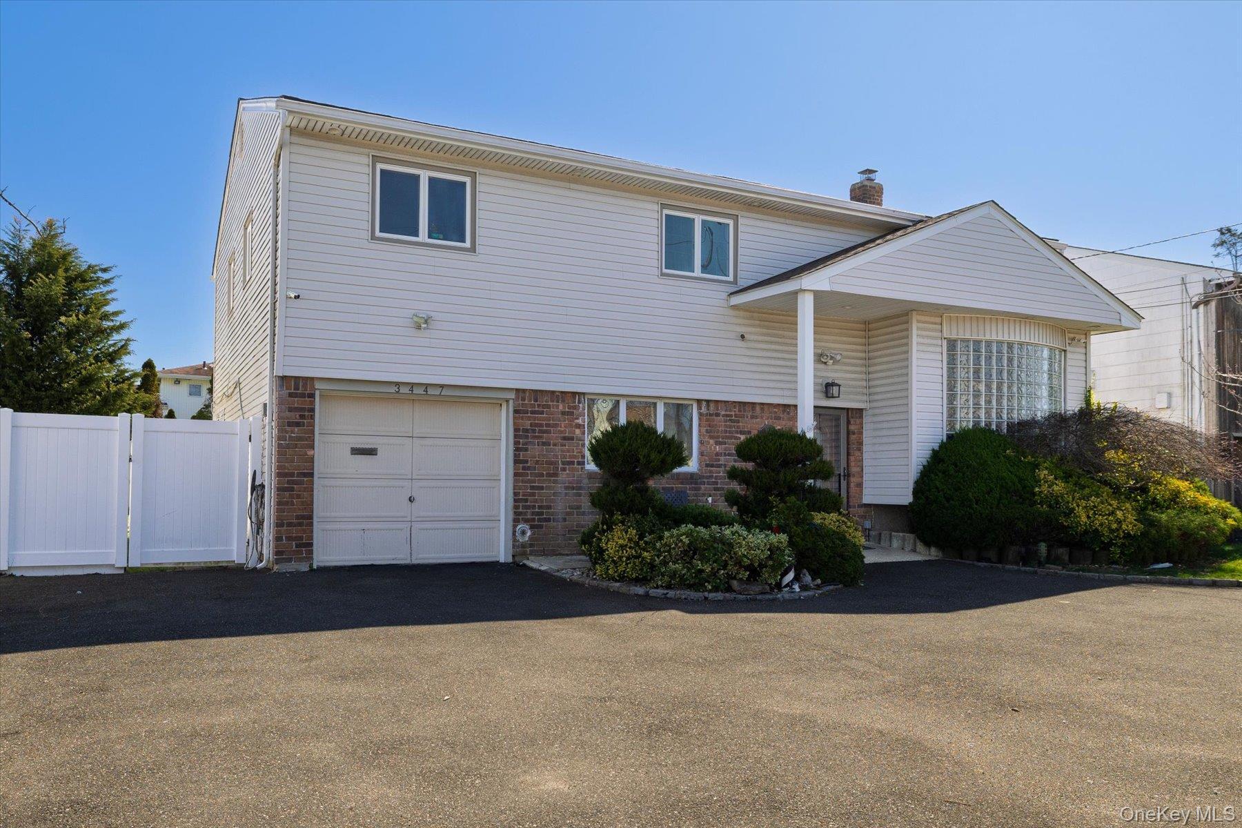 Single Family Steven  Nassau County, NY 11510, MLS-982439-20