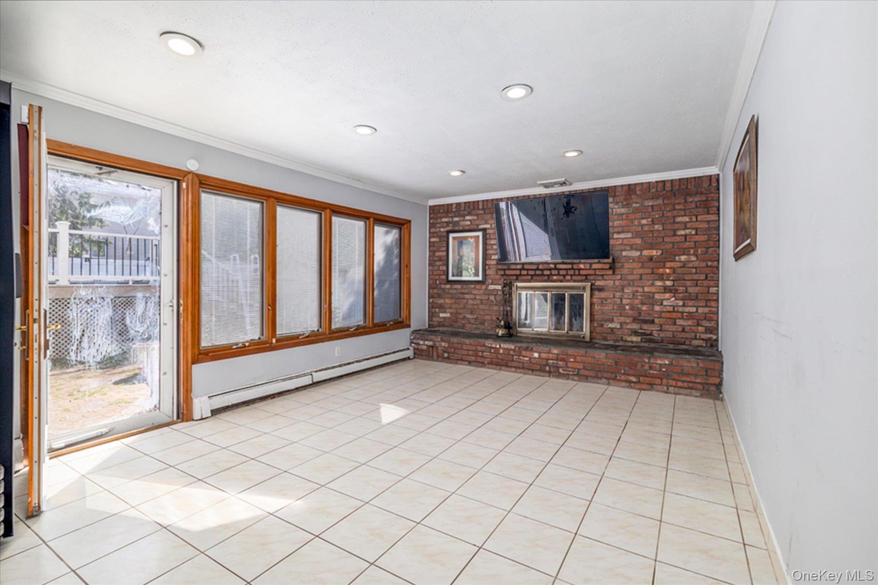 Single Family Steven  Nassau County, NY 11510, MLS-982439-8