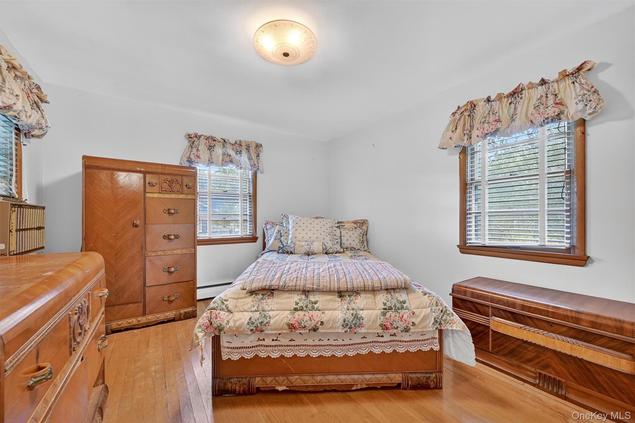 Single Family Main  Orange County, NY 10921, MLS-982464-21