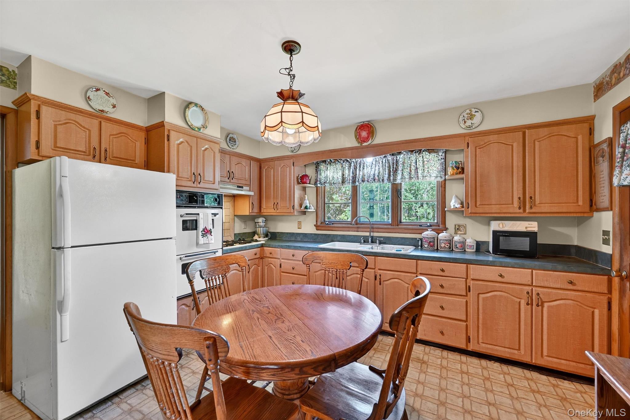 Single Family Main  Orange County, NY 10921, MLS-982464-9