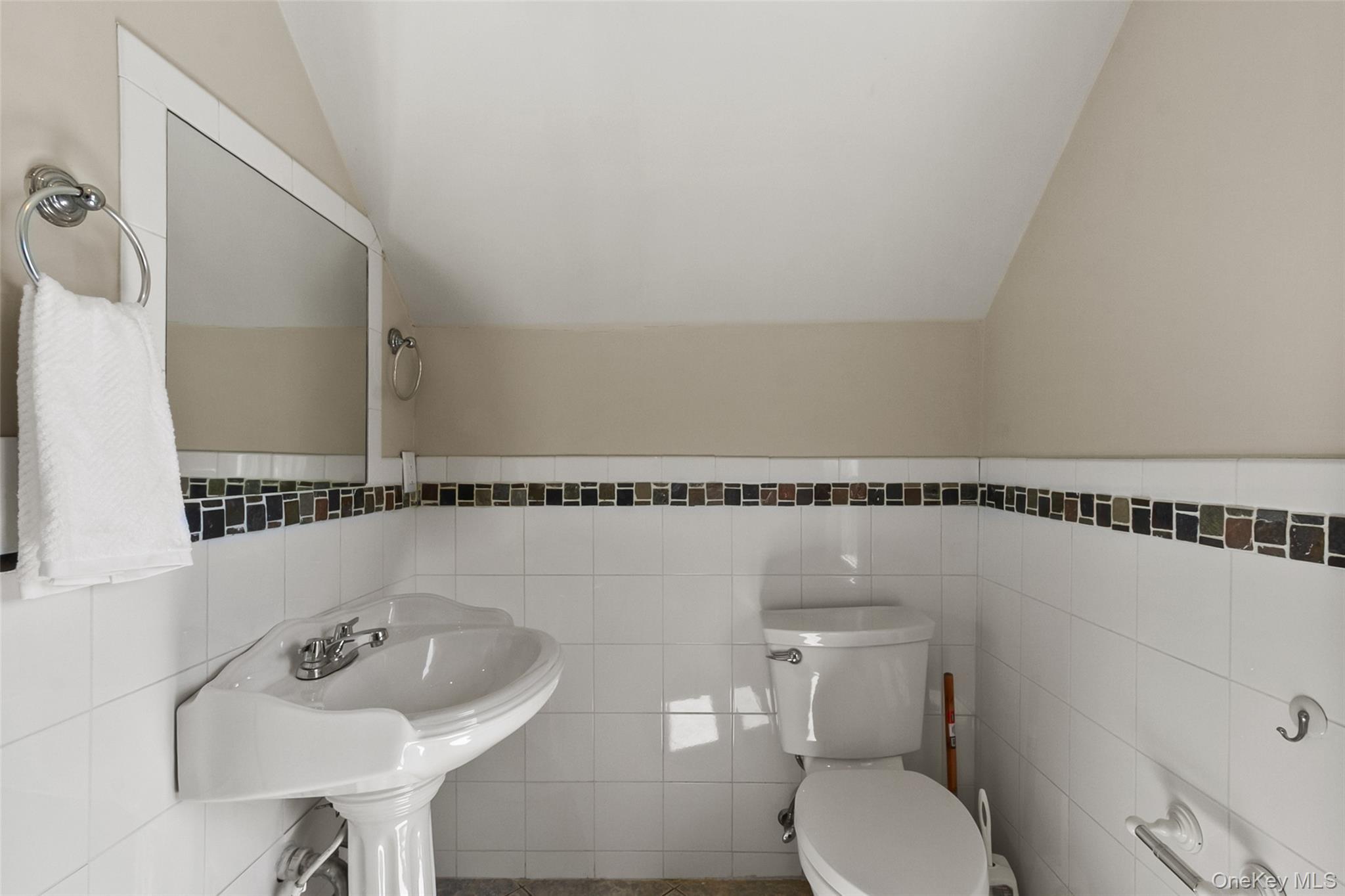Single Family Lenox  Westchester County, NY 10549, MLS-982478-30