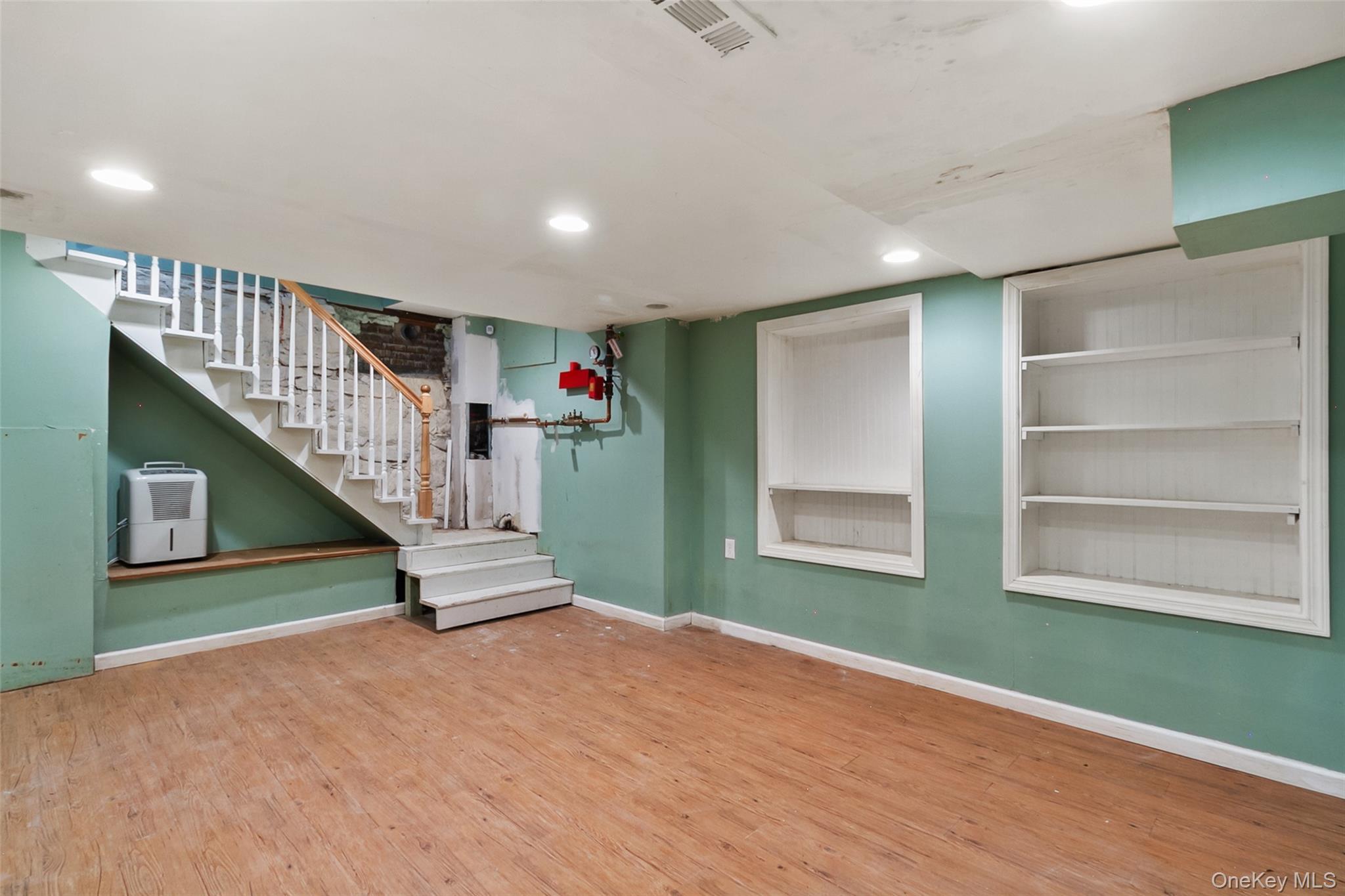 Single Family Lenox  Westchester County, NY 10549, MLS-982478-31
