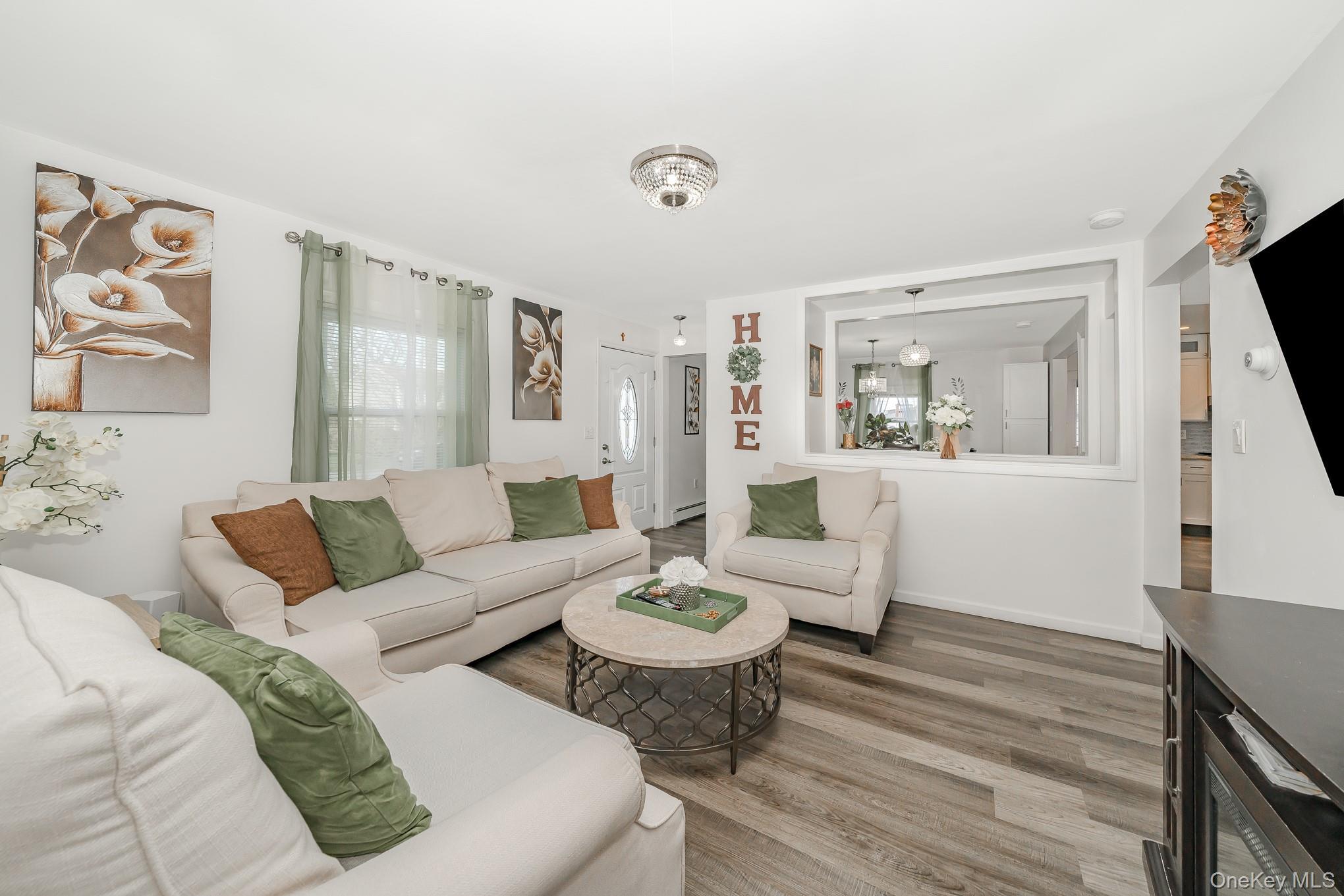 Single Family 26th  Suffolk County, NY 11726, MLS-982500-12