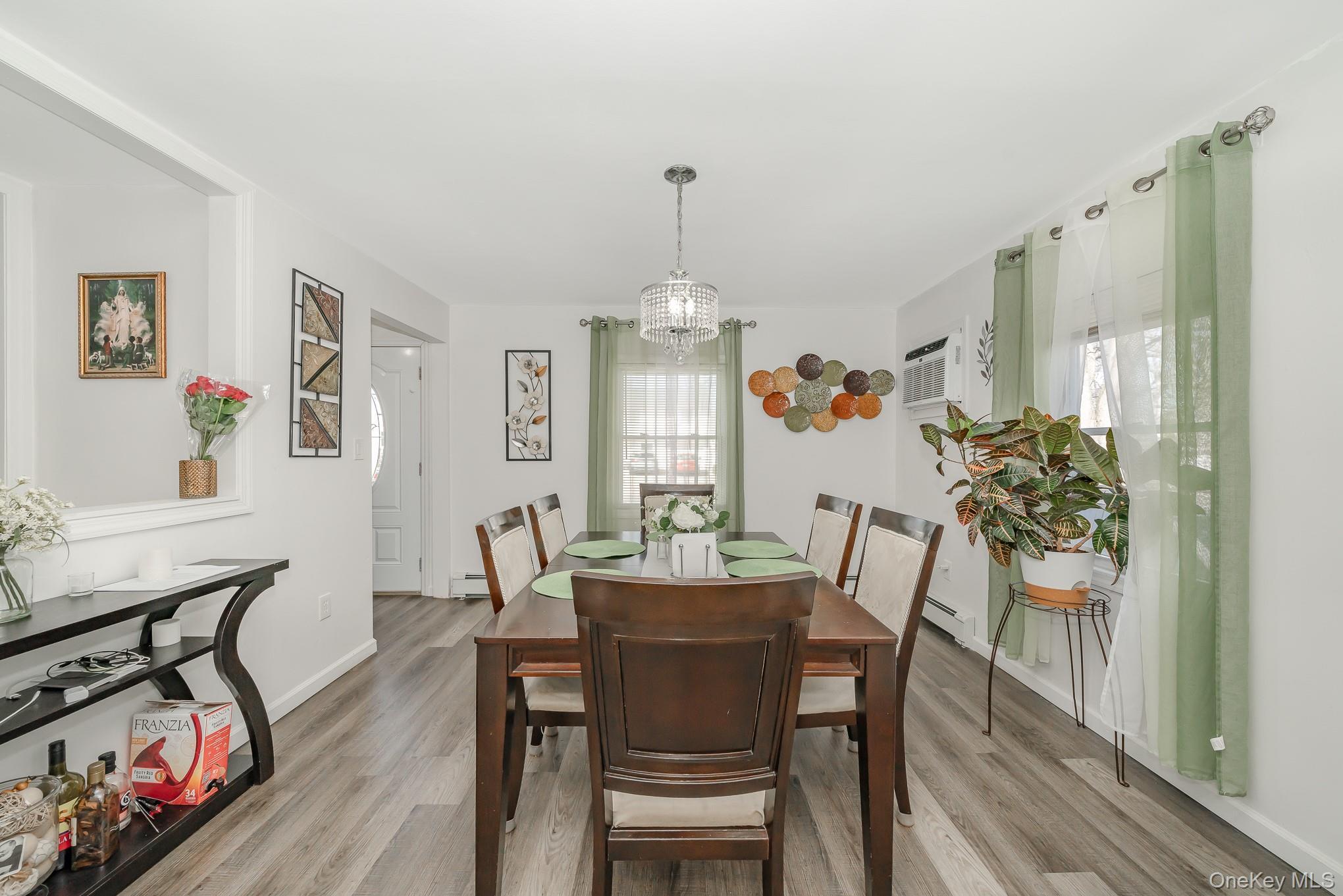 Single Family 26th  Suffolk County, NY 11726, MLS-982500-7