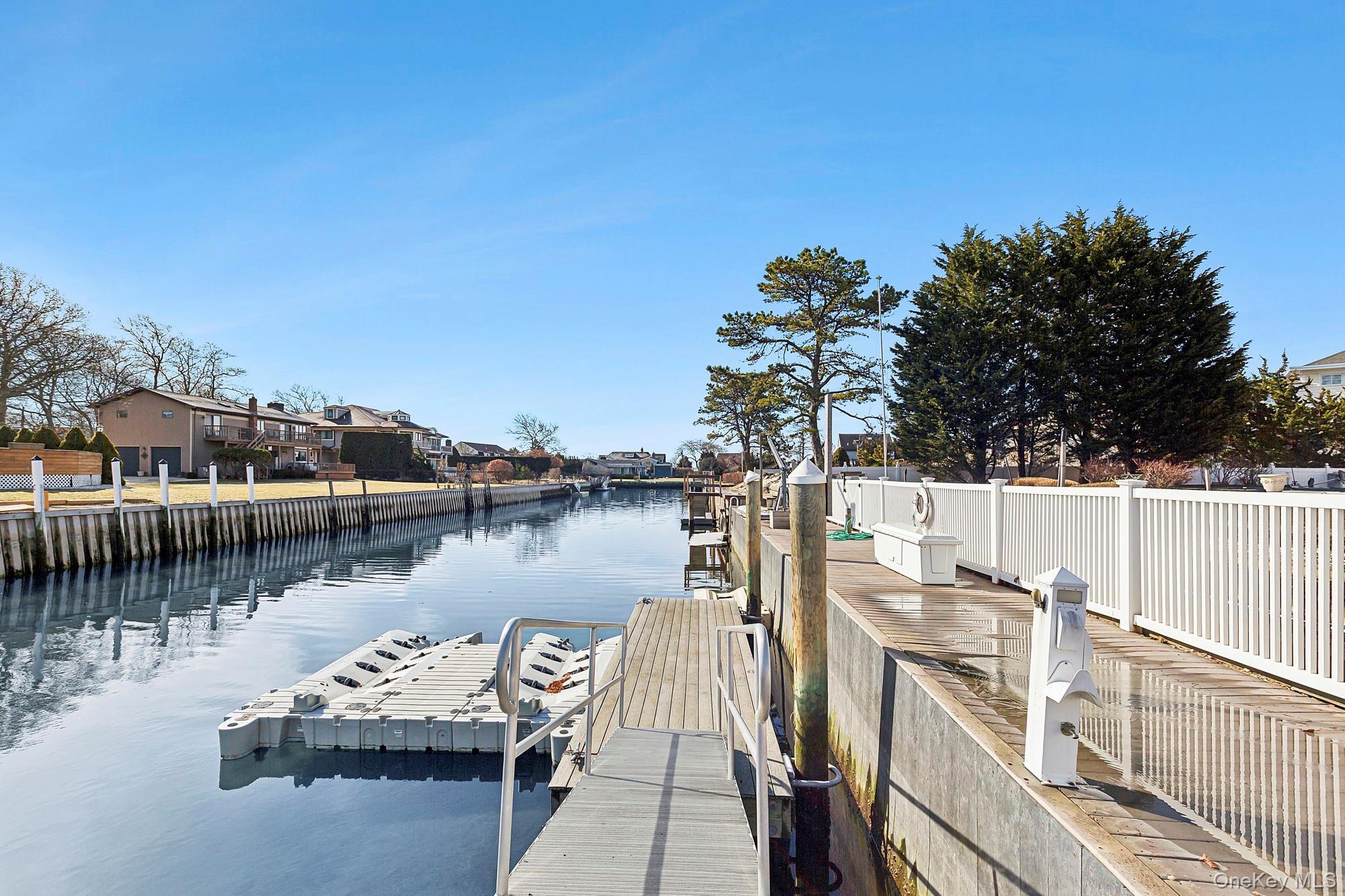 Single Family Canal Way Suffolk County, NY 11946, MLS-982524-19