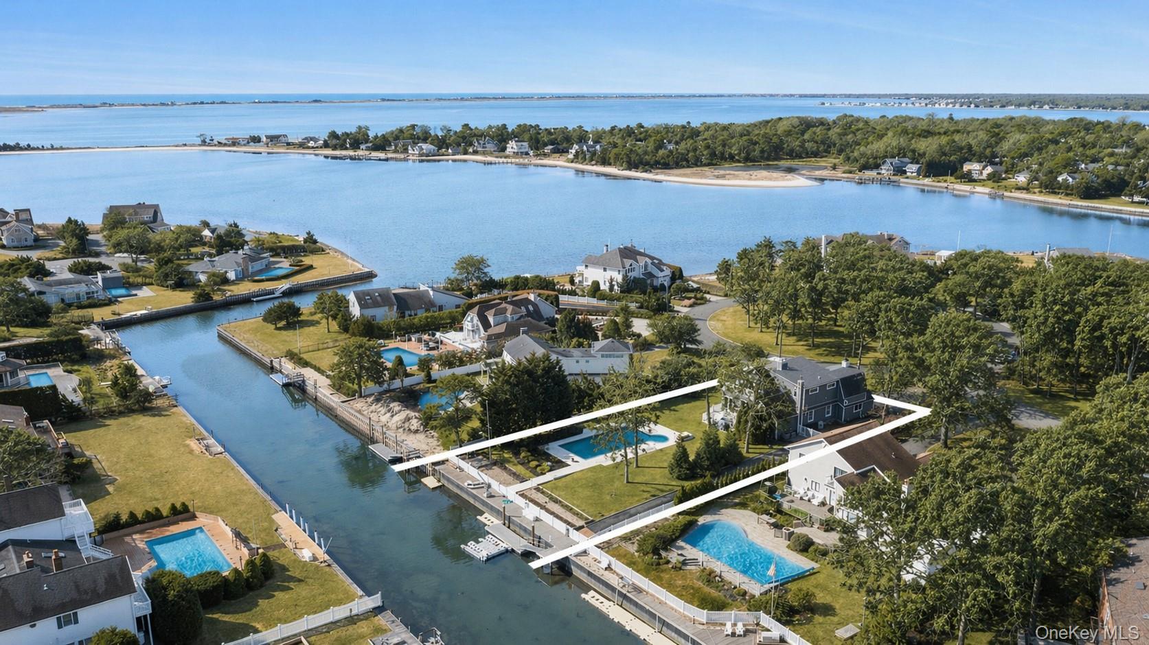 Single Family Canal Way Suffolk County, NY 11946, MLS-982524-2