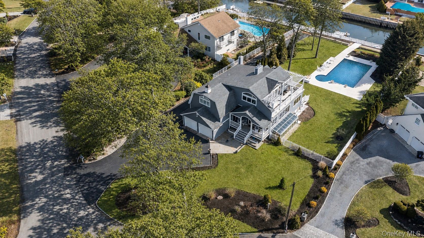 Single Family Canal Way Suffolk County, NY 11946, MLS-982524-3