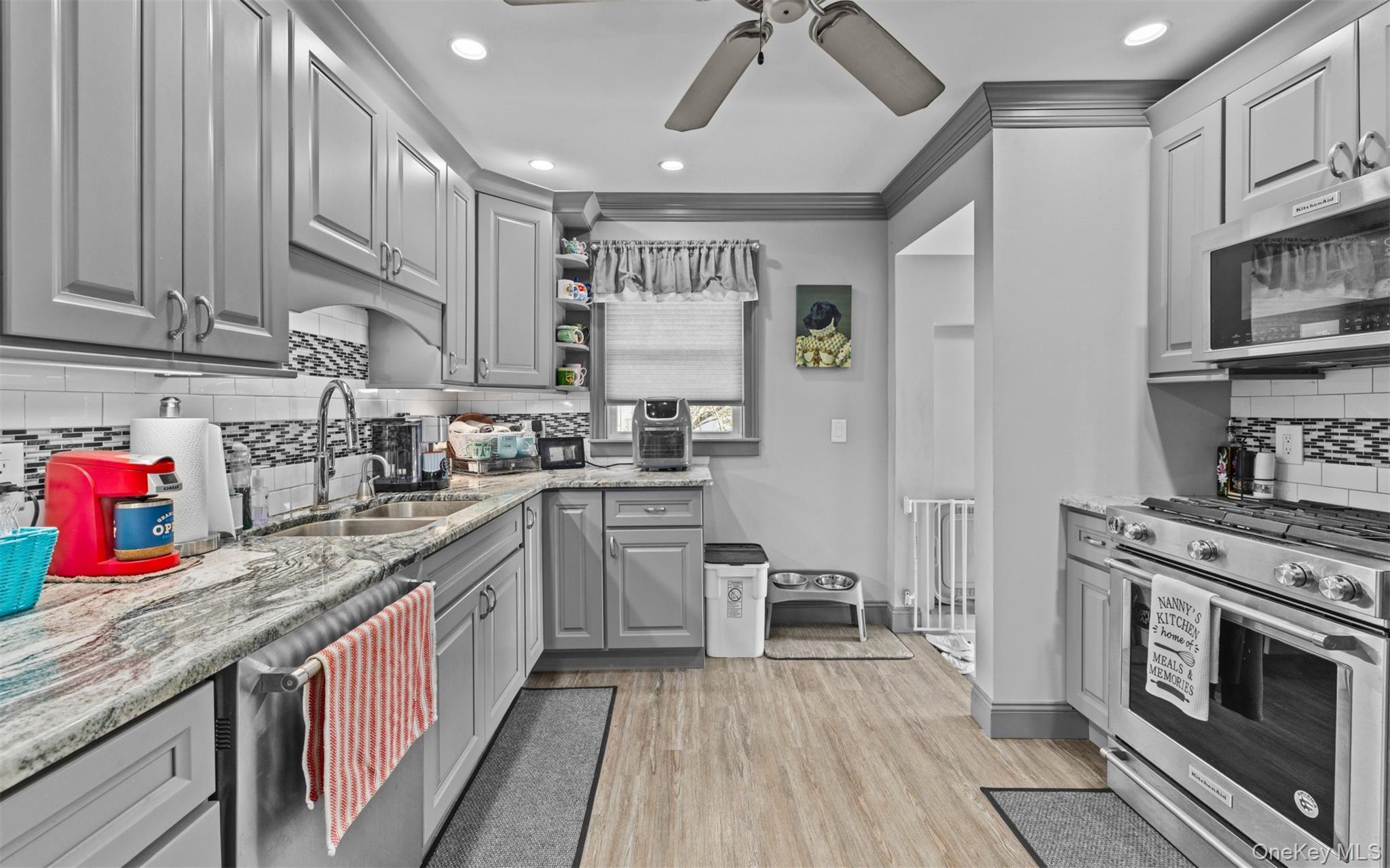 Single Family 7th  Suffolk County, NY 11757, MLS-982532-11