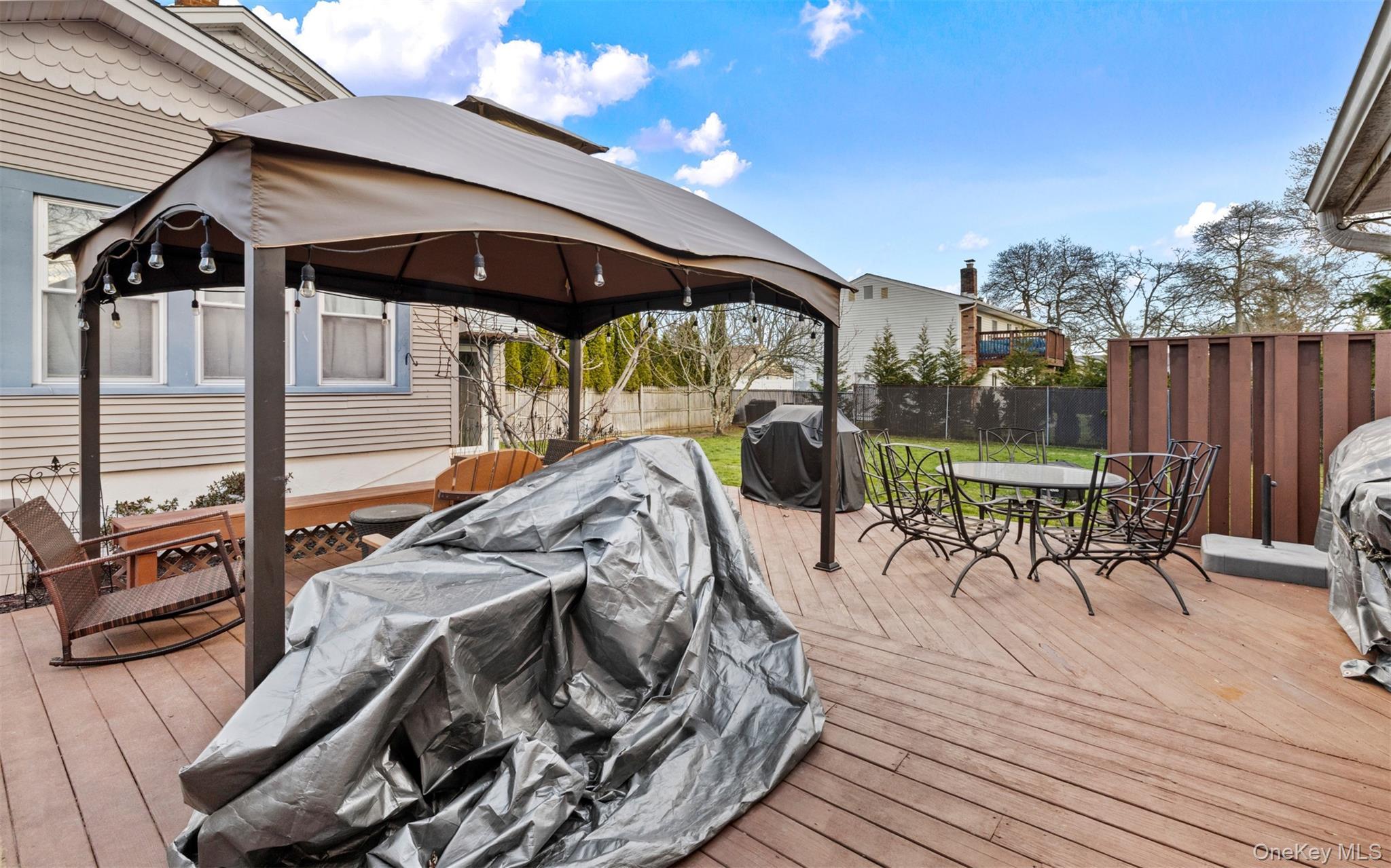 Single Family 7th  Suffolk County, NY 11757, MLS-982532-24