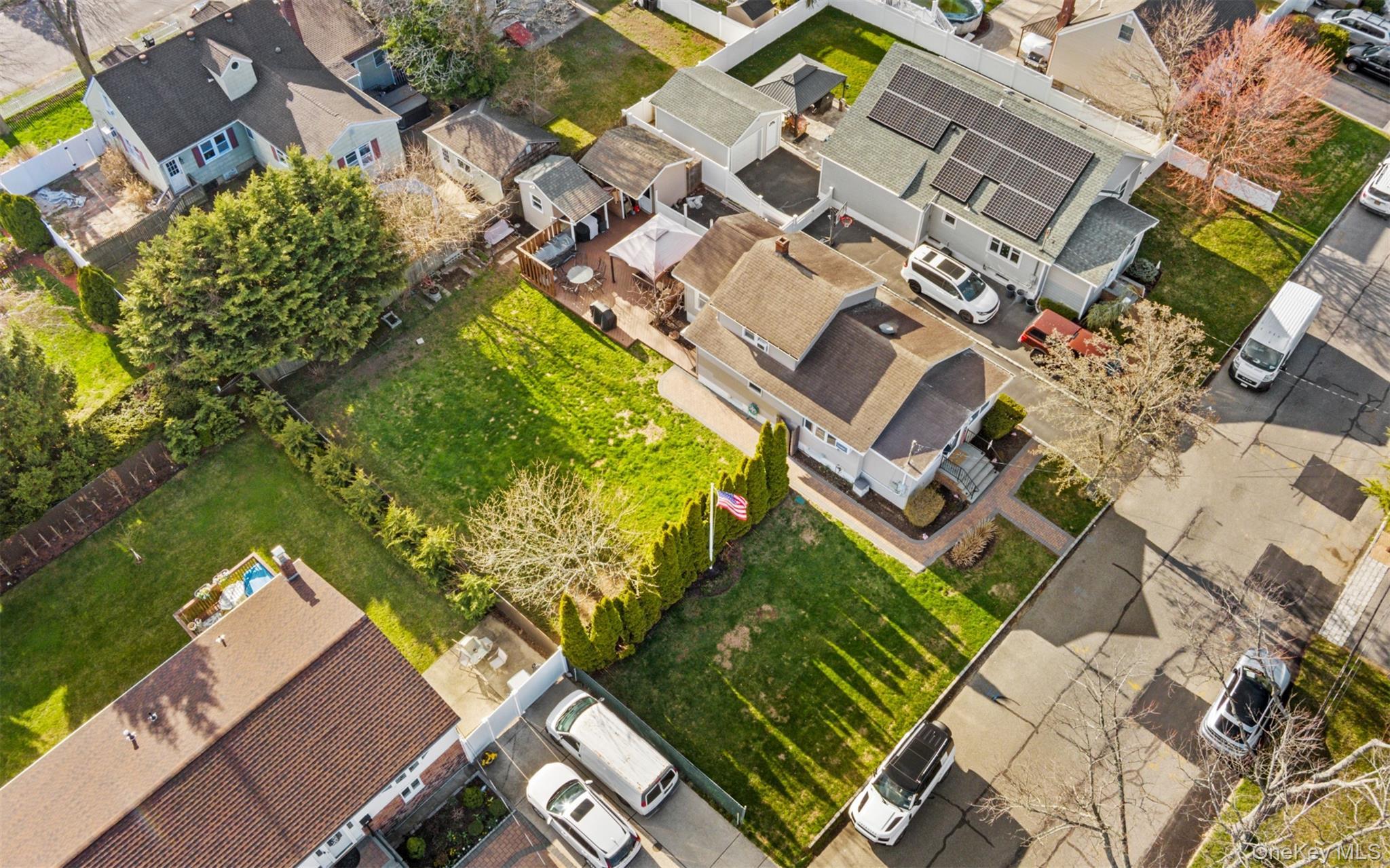 Single Family 7th  Suffolk County, NY 11757, MLS-982532-4