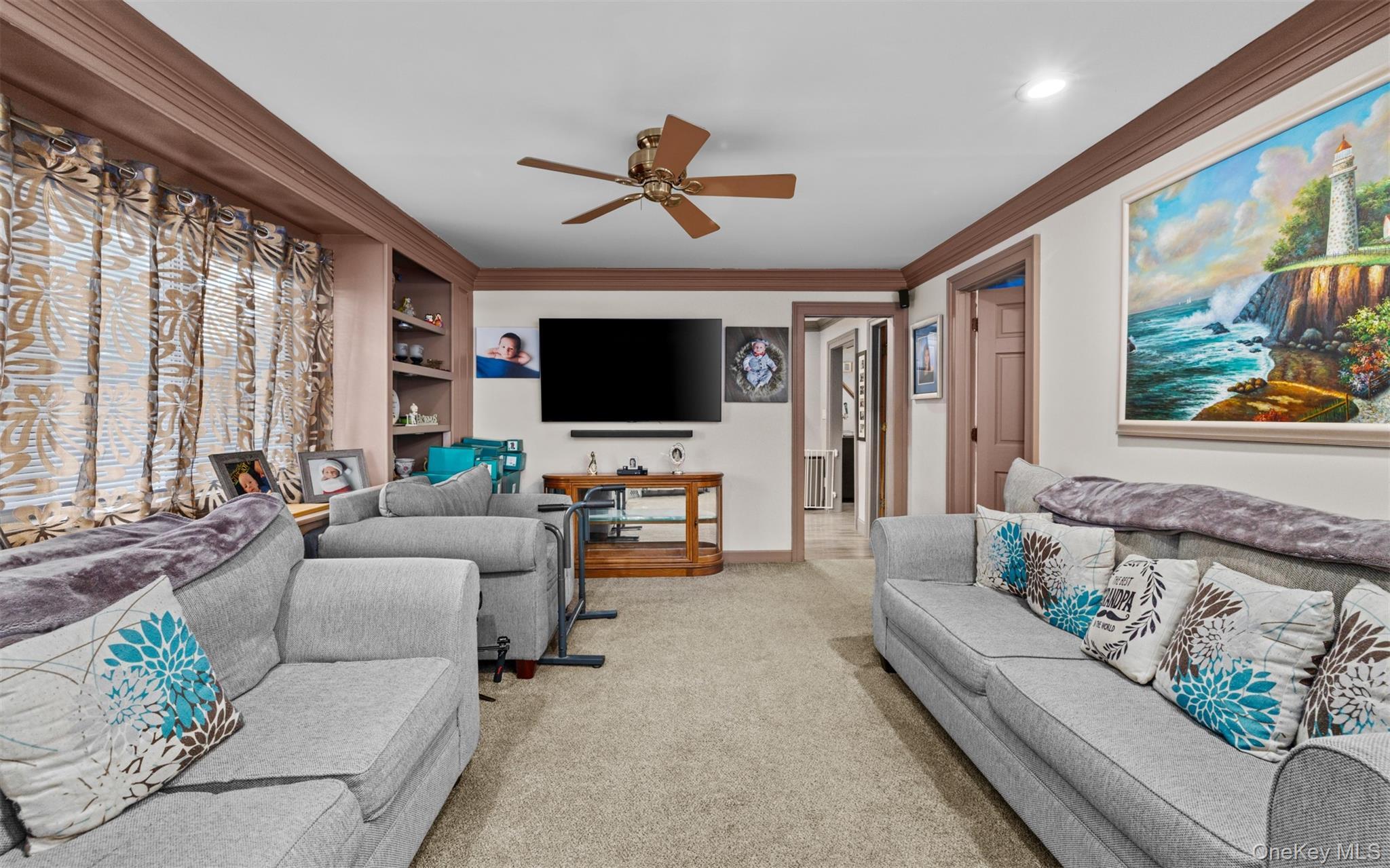 Single Family 7th  Suffolk County, NY 11757, MLS-982532-6